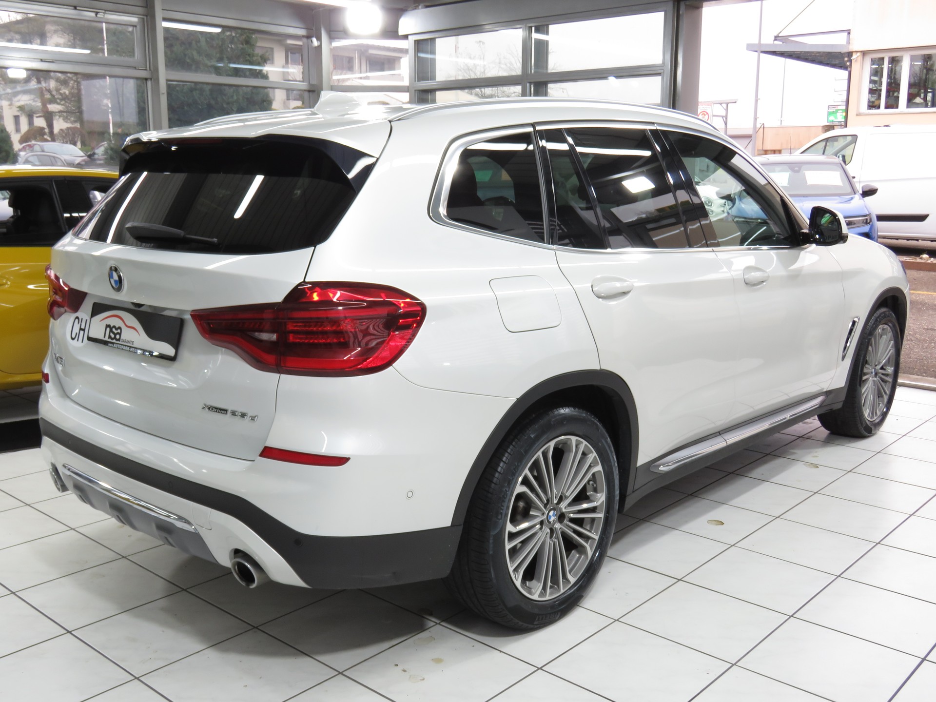 BMW X3 xDrive 25d Luxury Line Steptronic (Automat)-image-3