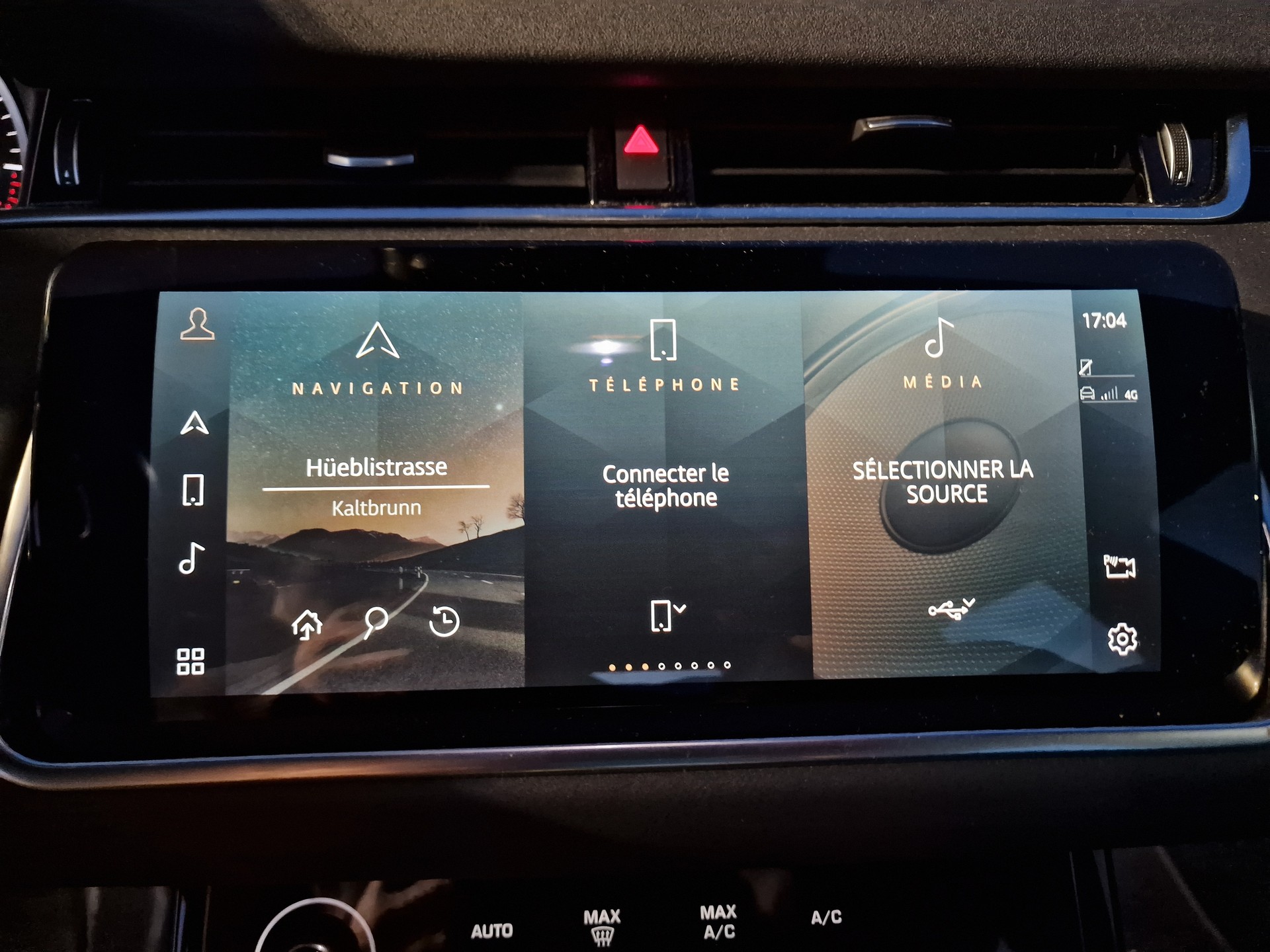 LAND ROVER Range Rover Evoque R-Dynamic P 250 HSE AT9-image-17