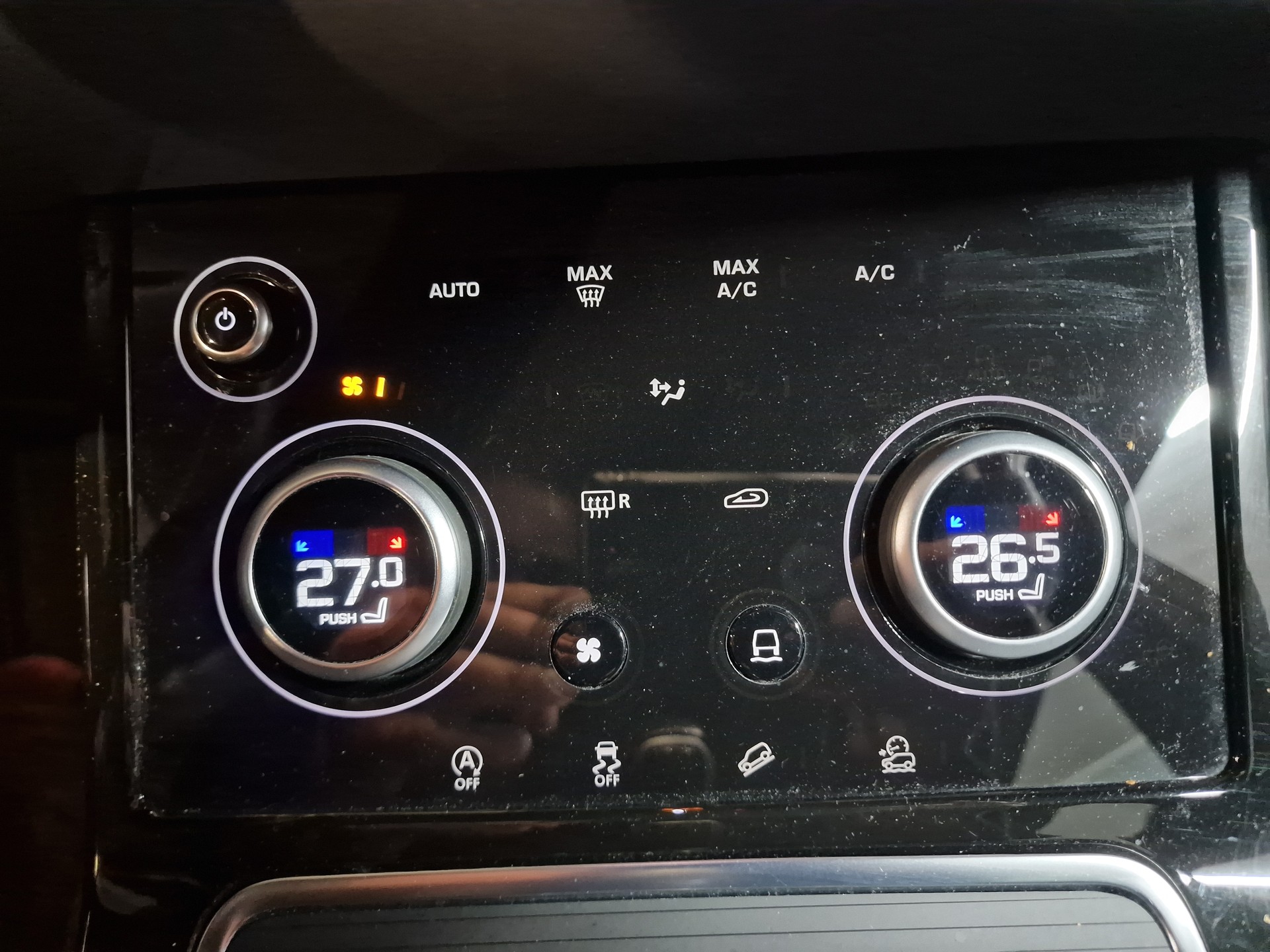 LAND ROVER Range Rover Evoque R-Dynamic P 250 HSE AT9-image-15