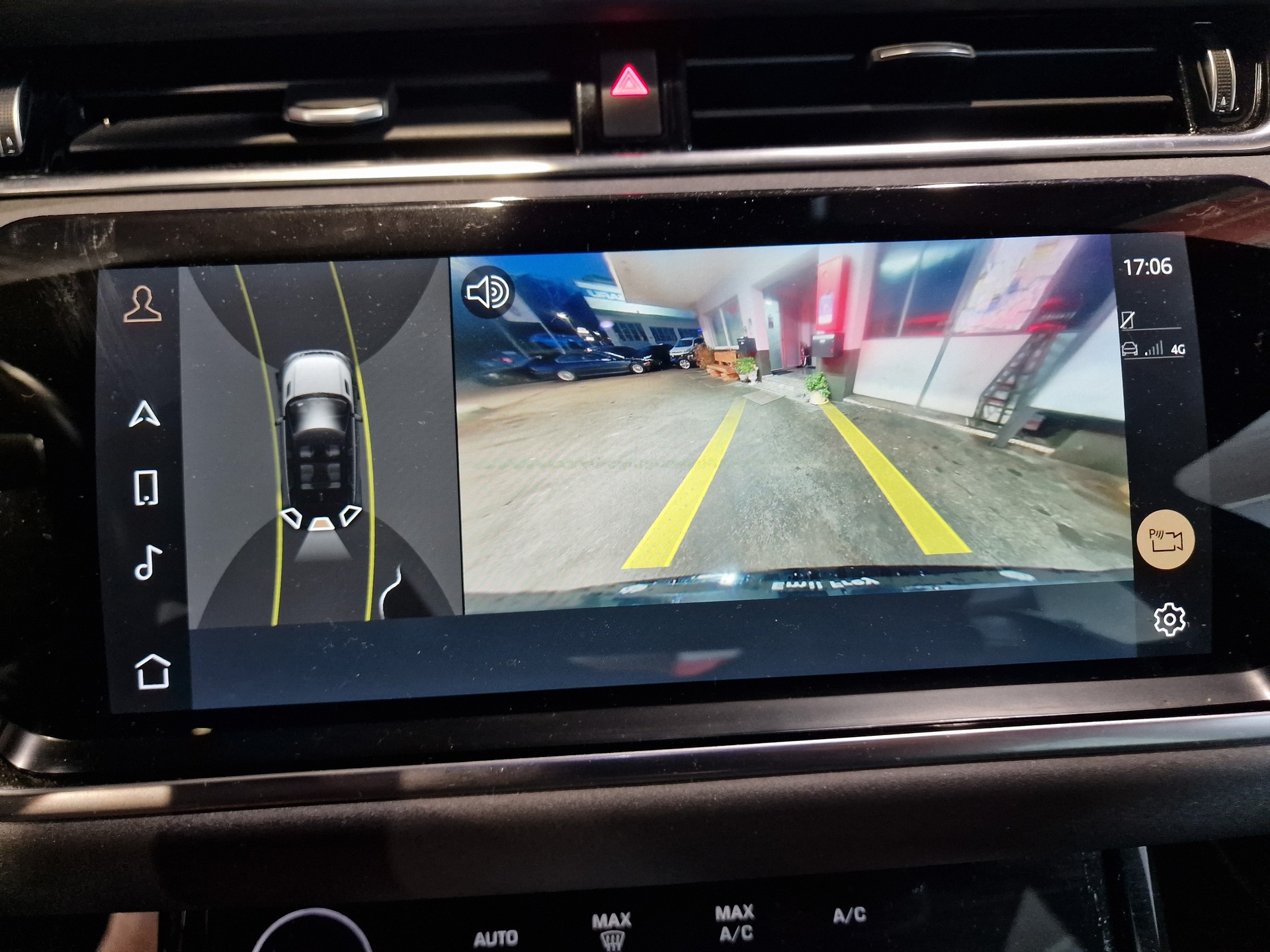 LAND ROVER Range Rover Evoque R-Dynamic P 250 HSE AT9-image-16