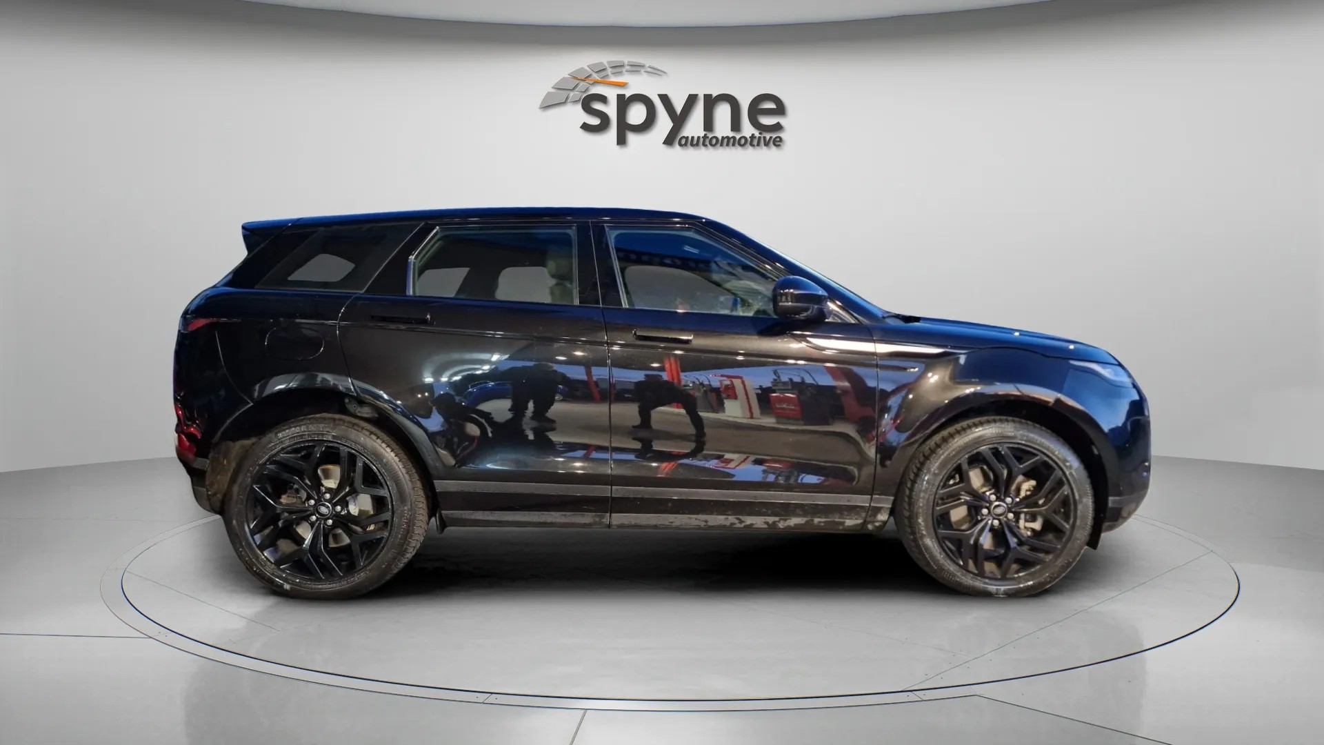 LAND ROVER Range Rover Evoque R-Dynamic P 250 HSE AT9-image-4