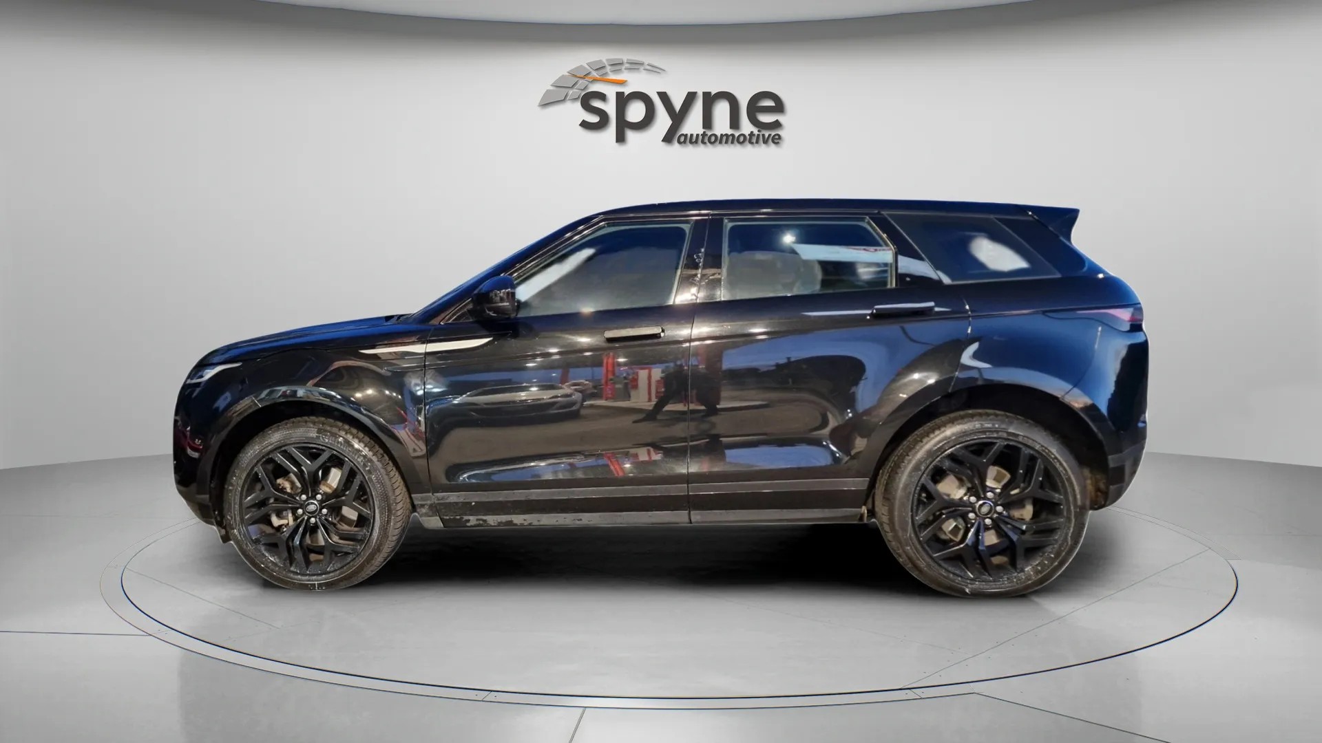 LAND ROVER Range Rover Evoque R-Dynamic P 250 HSE AT9-image-0