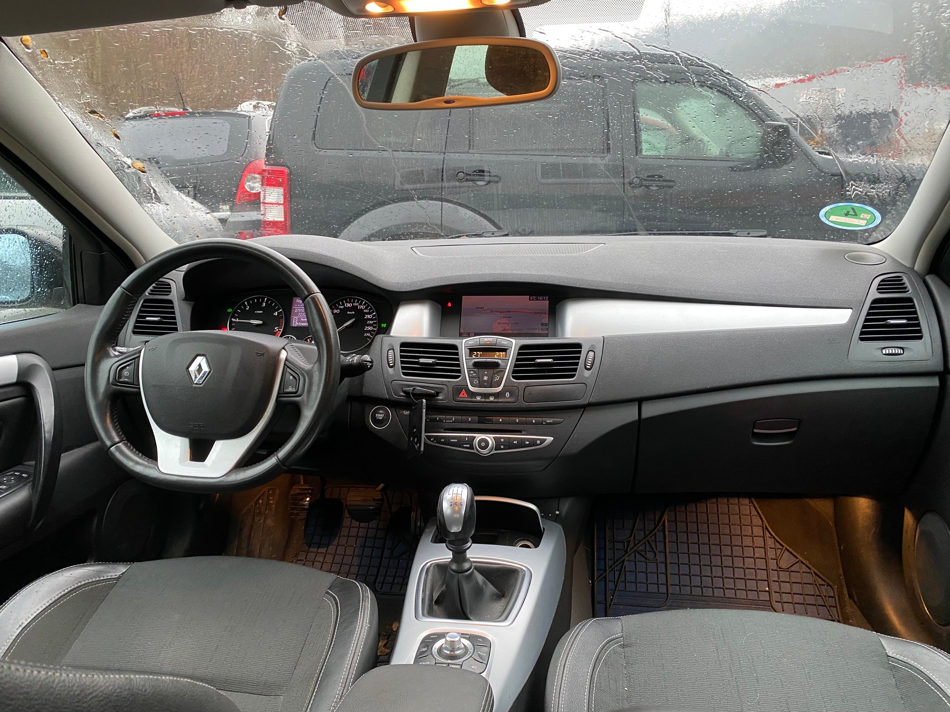 RENAULT Laguna 2.0 dCi Dynamique-image-9