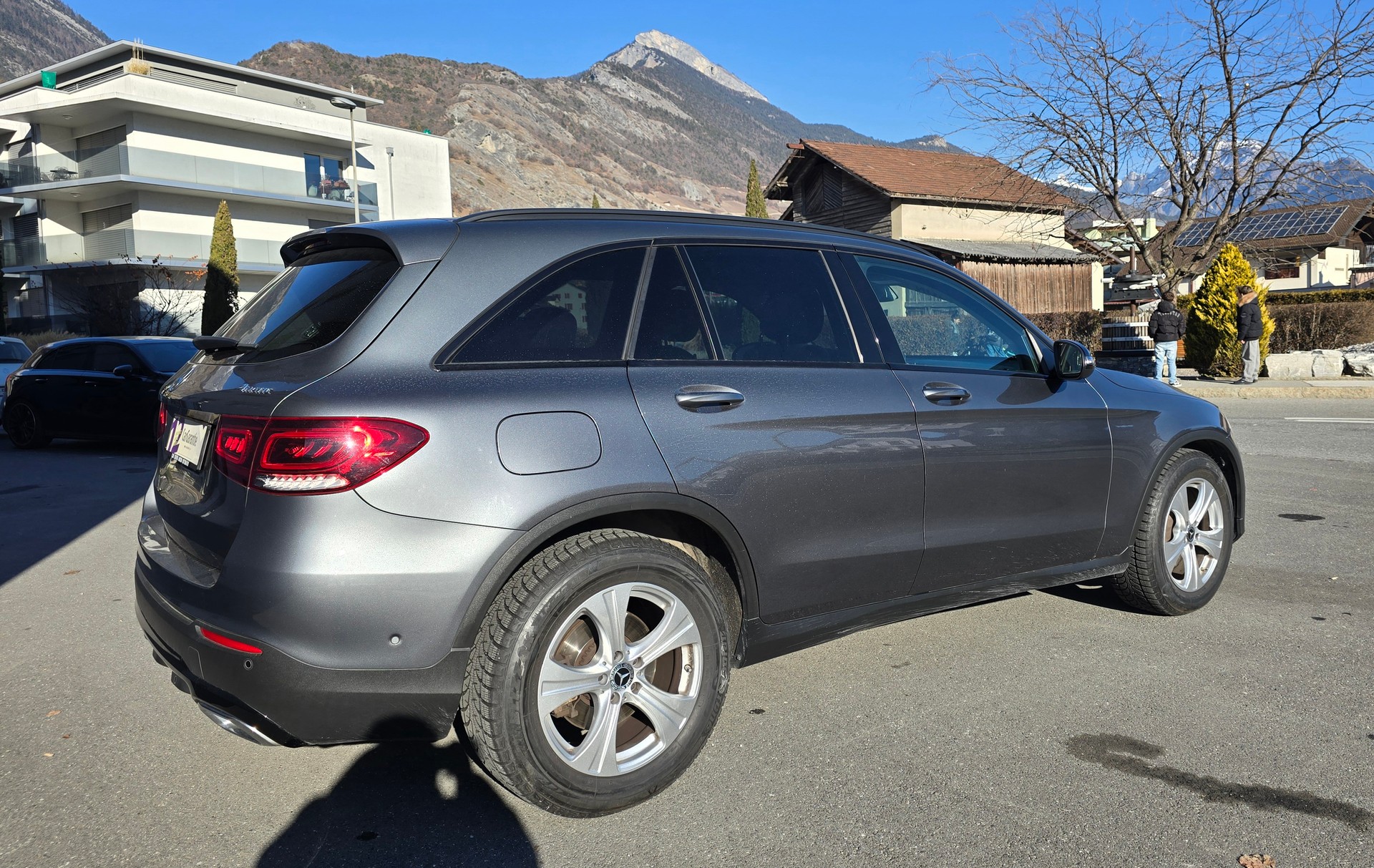 MERCEDES-BENZ GLC 200 4Matic 9G-Tronic Hybride léger essence/électrique-image-6