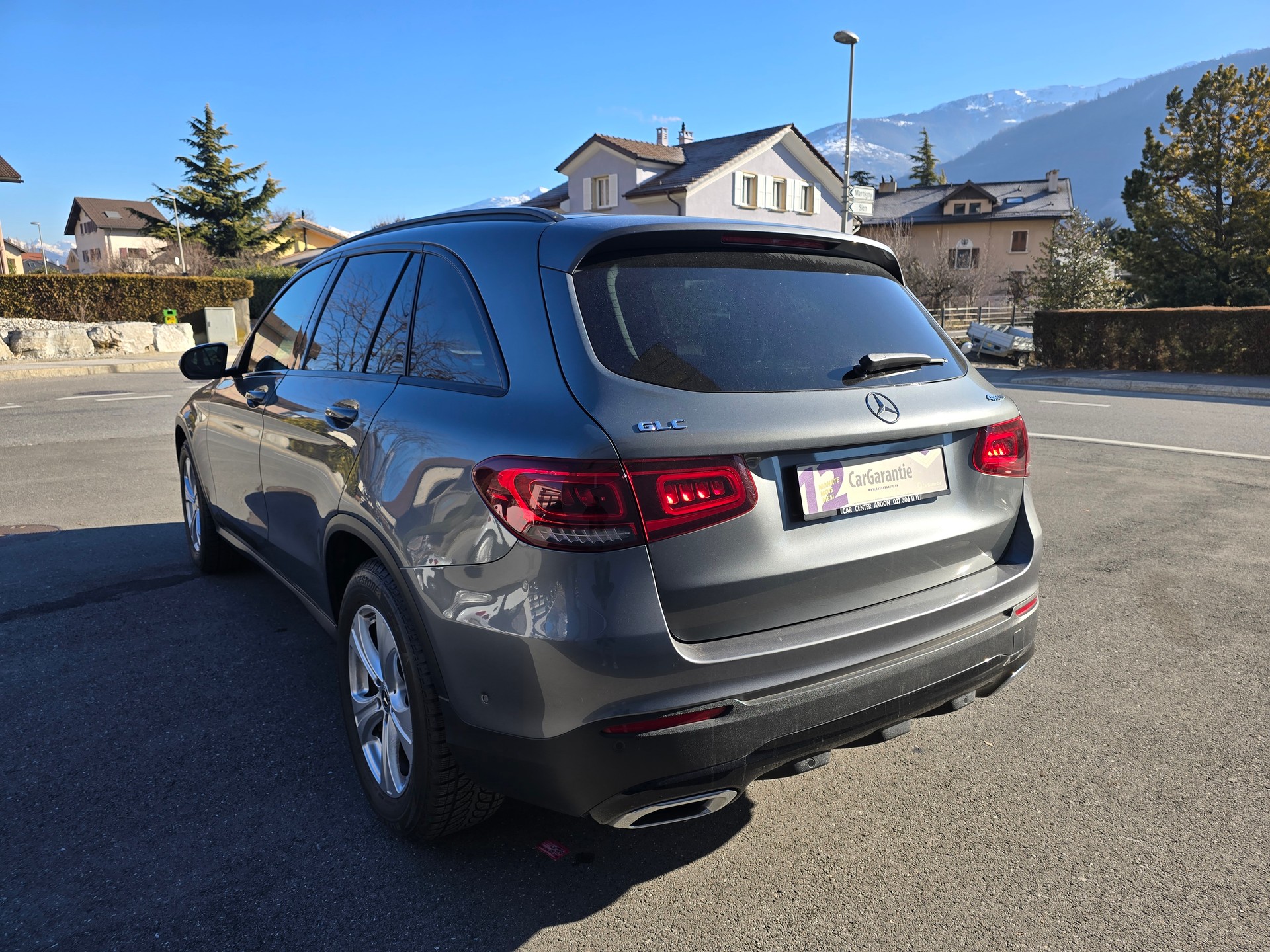 MERCEDES-BENZ GLC 200 4Matic 9G-Tronic Hybride léger essence/électrique-image-3
