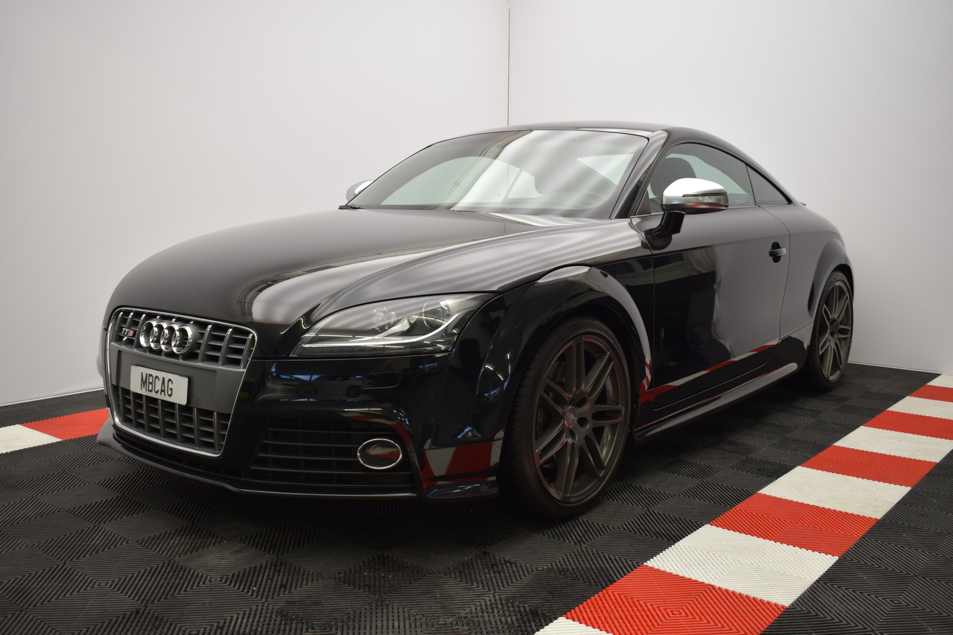 AUDI TTS Coupé 2.0 TFSI quattro S-tronic-image-4