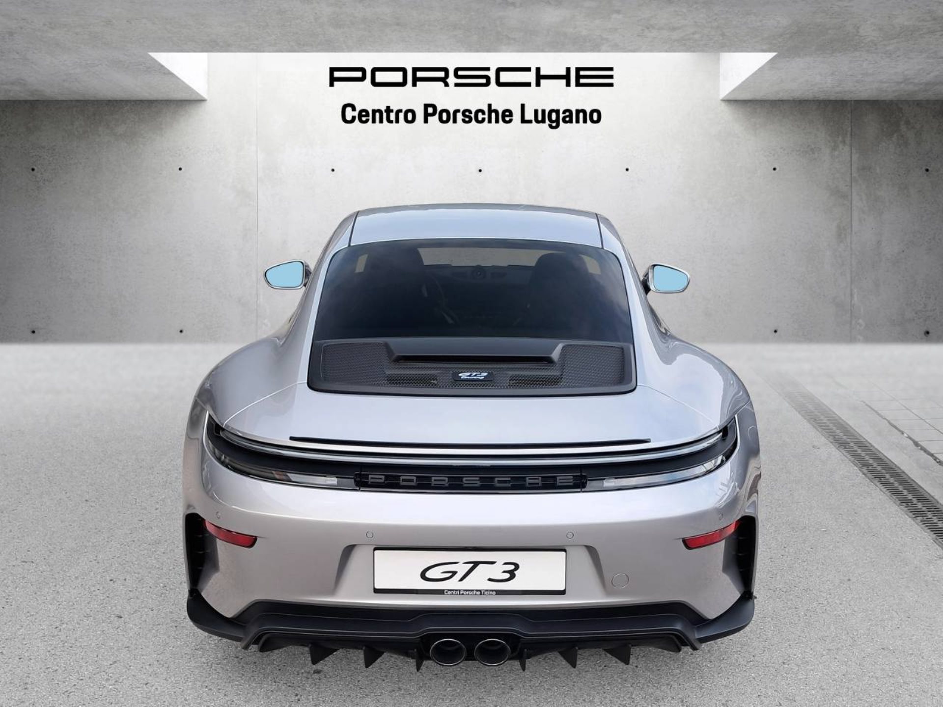 PORSCHE 911 GT3 con pacchetto Touring-image-10