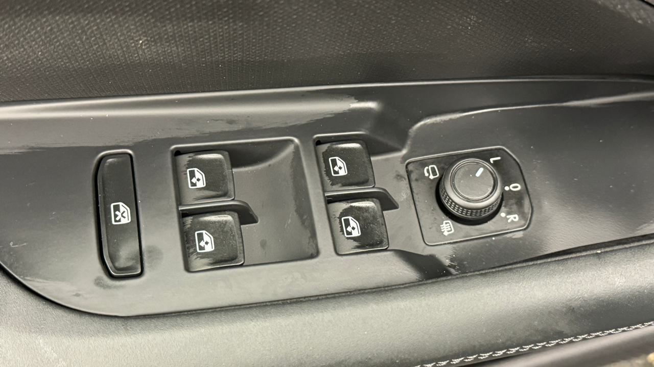 CUPRA Terramar 1.5 eHybrid DSG VZ-image-8