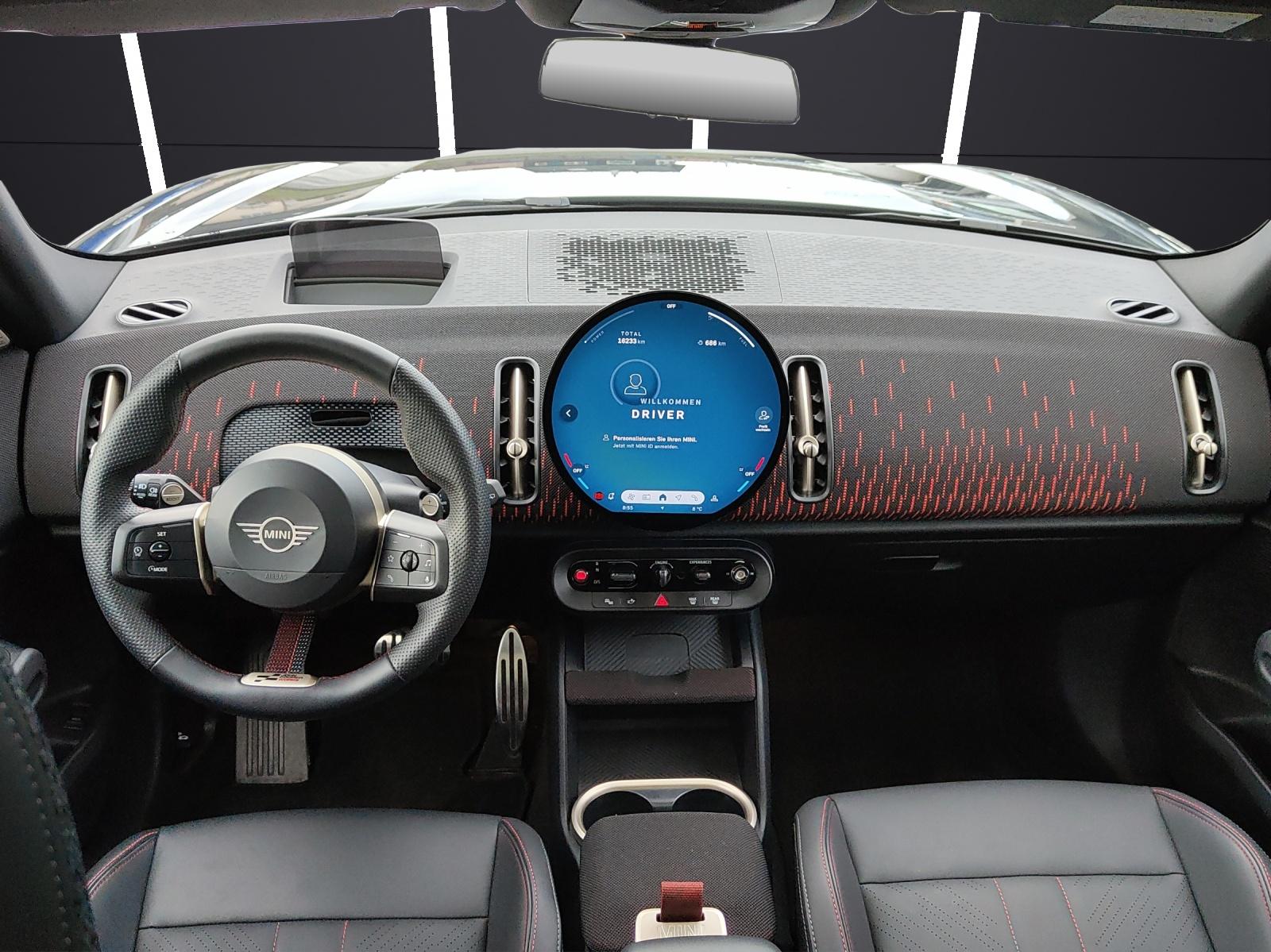 MINI Countryman U25 2.0i John Cooper Works ALL4-image-18