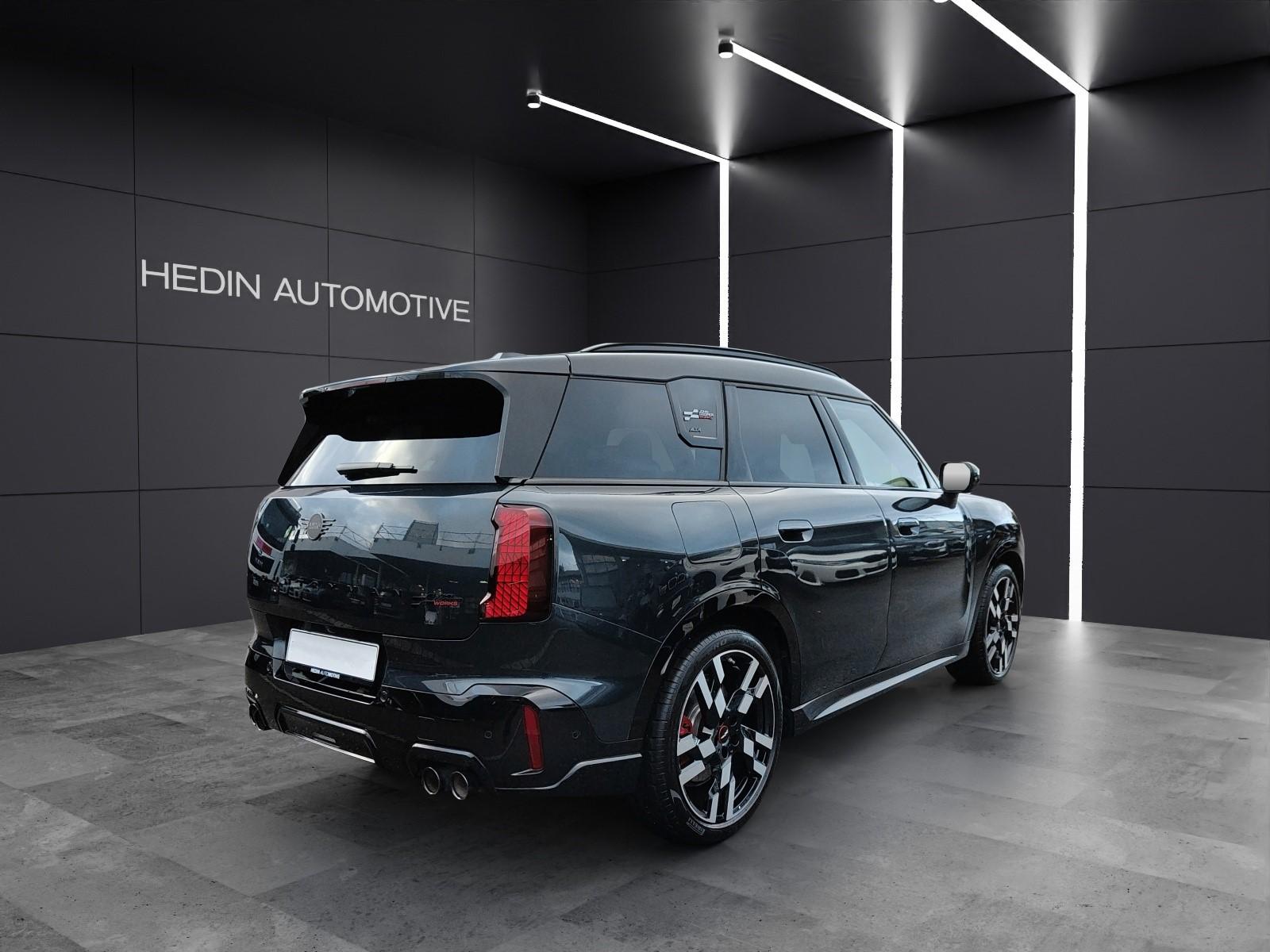 MINI Countryman U25 2.0i John Cooper Works ALL4-image-5