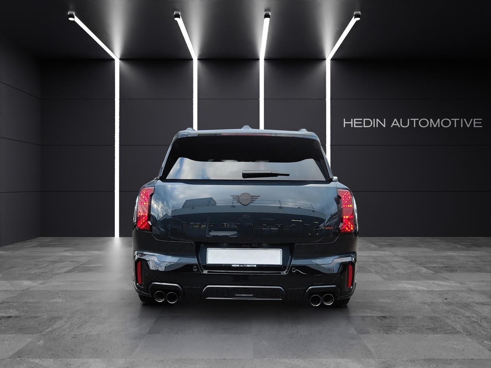 MINI Countryman U25 2.0i John Cooper Works ALL4-image-4