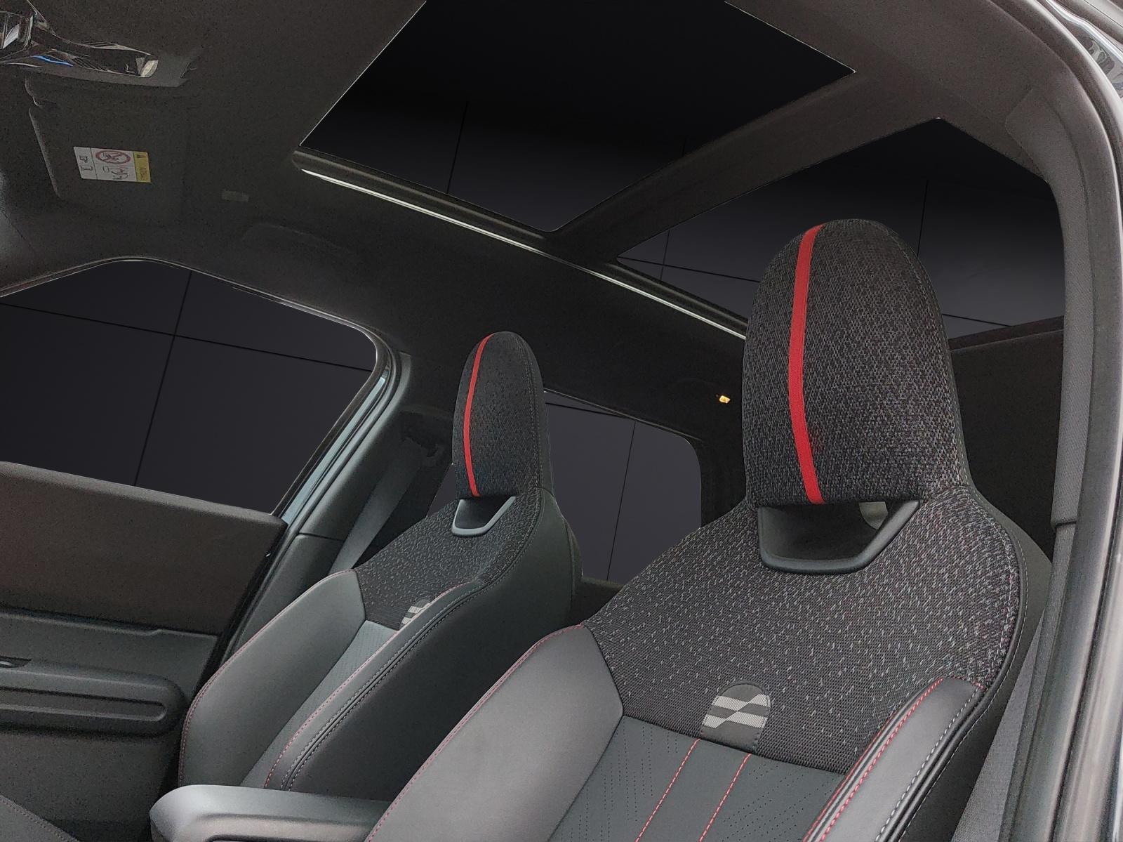 MINI Countryman U25 2.0i John Cooper Works ALL4-image-15