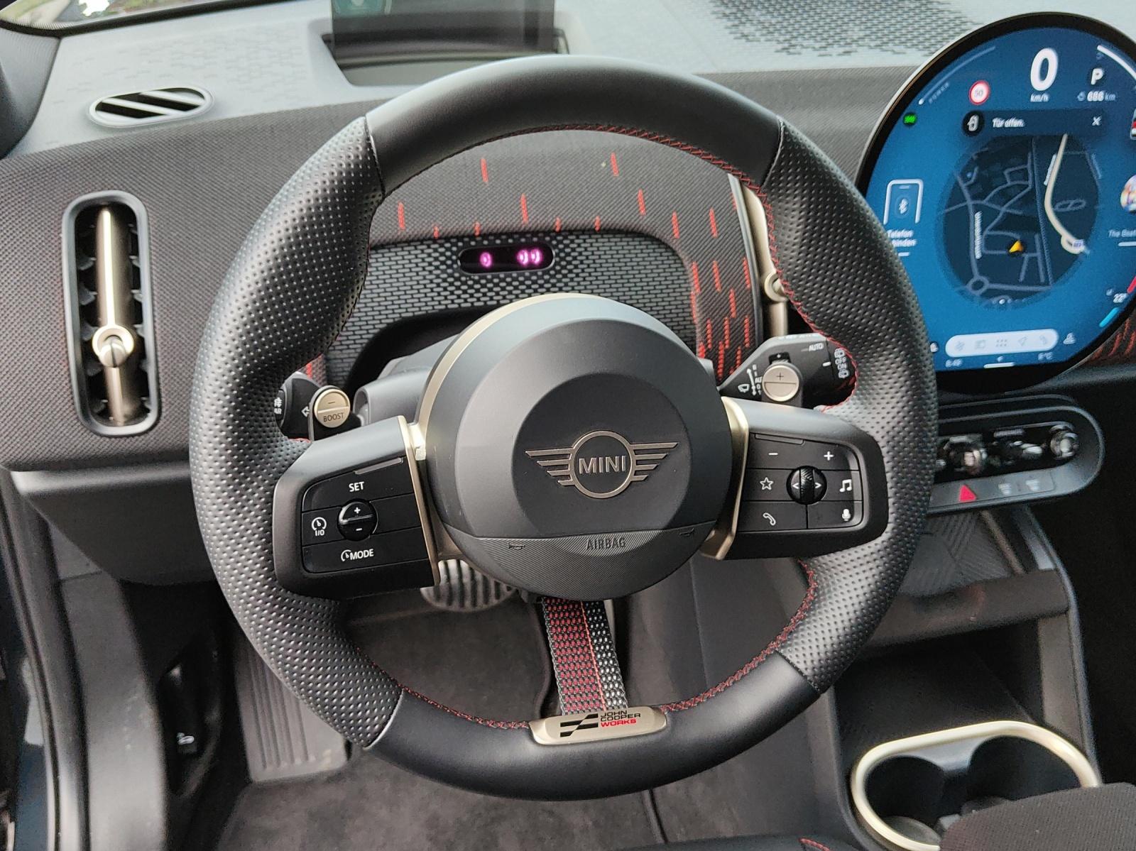 MINI Countryman U25 2.0i John Cooper Works ALL4-image-11