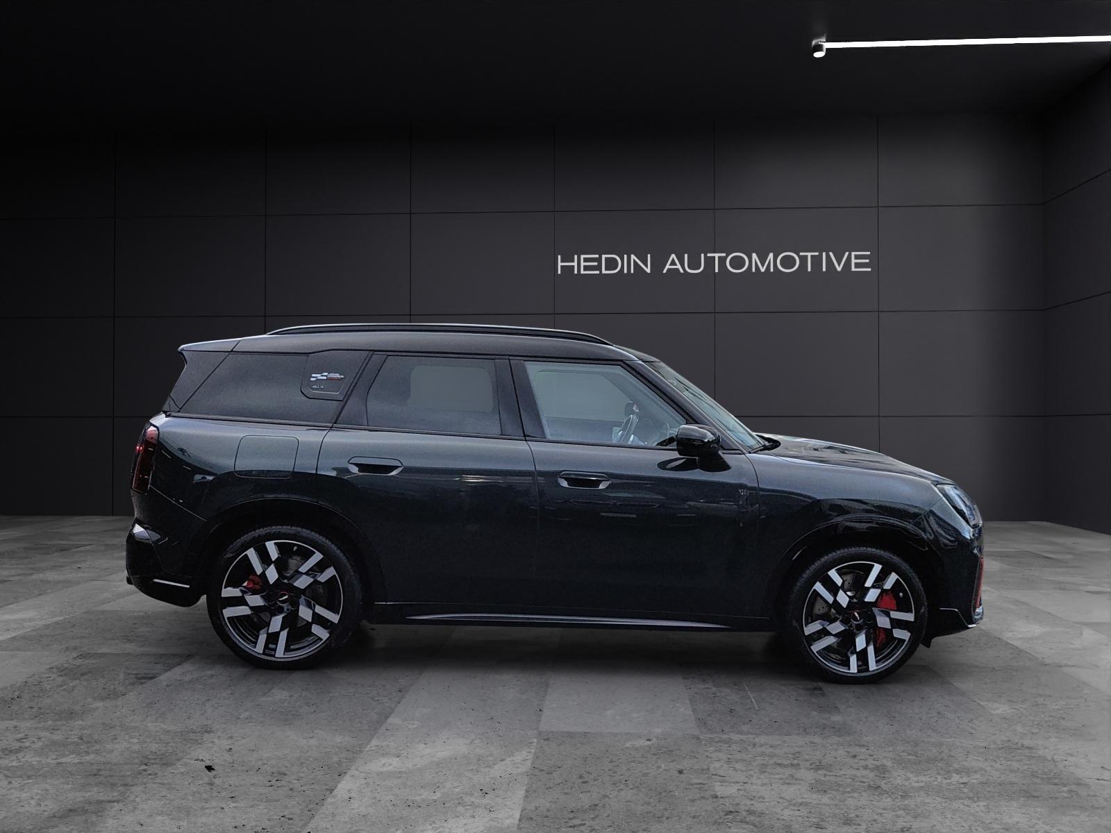 MINI Countryman U25 2.0i John Cooper Works ALL4-image-6