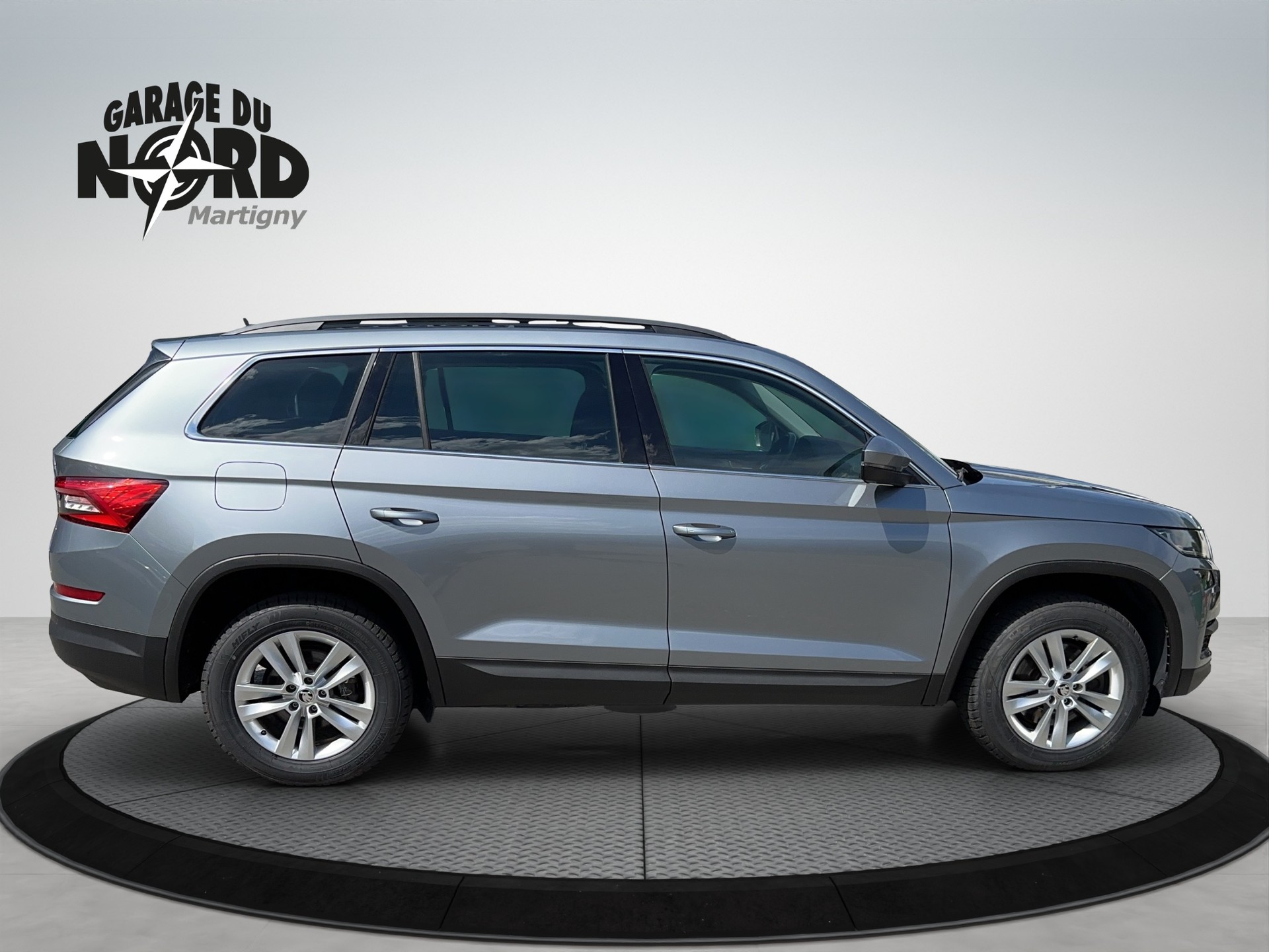 SKODA Kodiaq 2.0 TSI Ambition 4x4-image-6