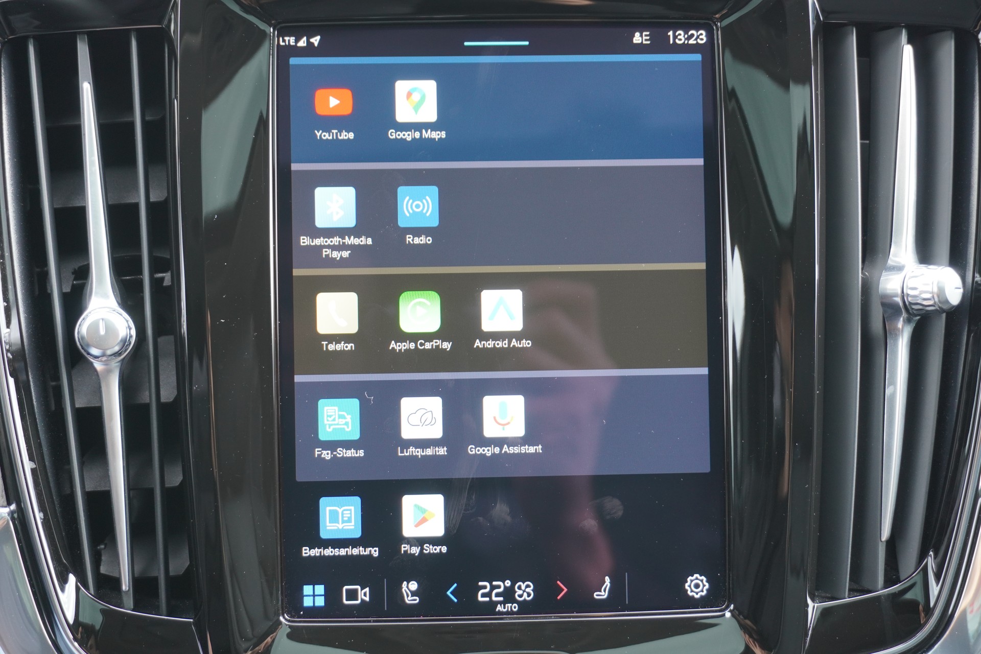 VOLVO S90 T8 eAWD Plug in Hybrid Ultimate Dark Geartronic-image-20