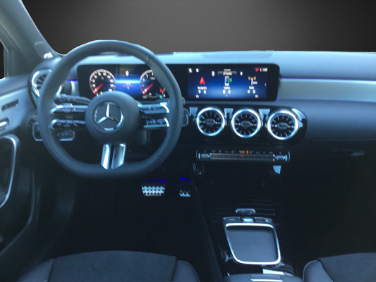 MERCEDES-BENZ A 250 4Matic 8G-DCT-image-7