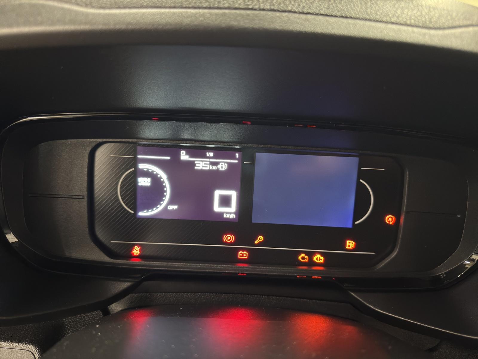 CITROEN Berlingo M 1.5 BlueHDi 100 First S/S-image-15