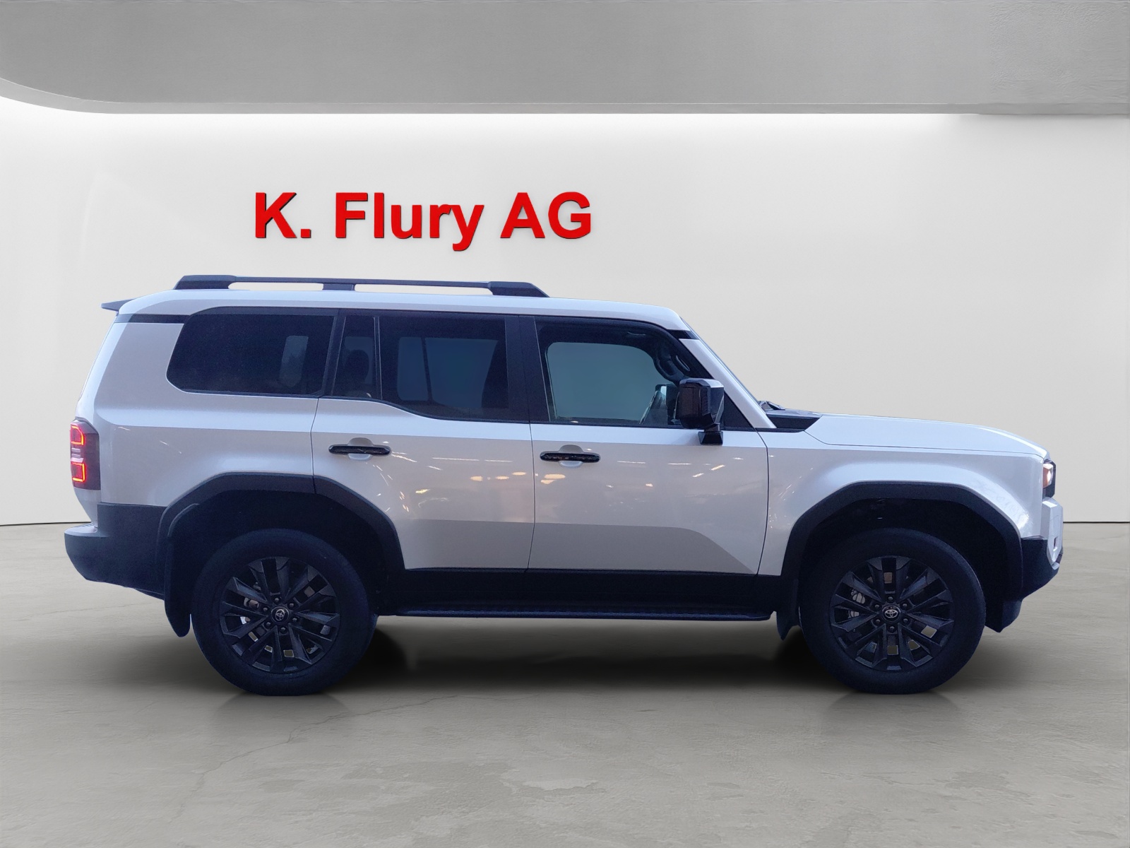 TOYOTA Land Cruiser 2.8 D 48V Invincible-image-5