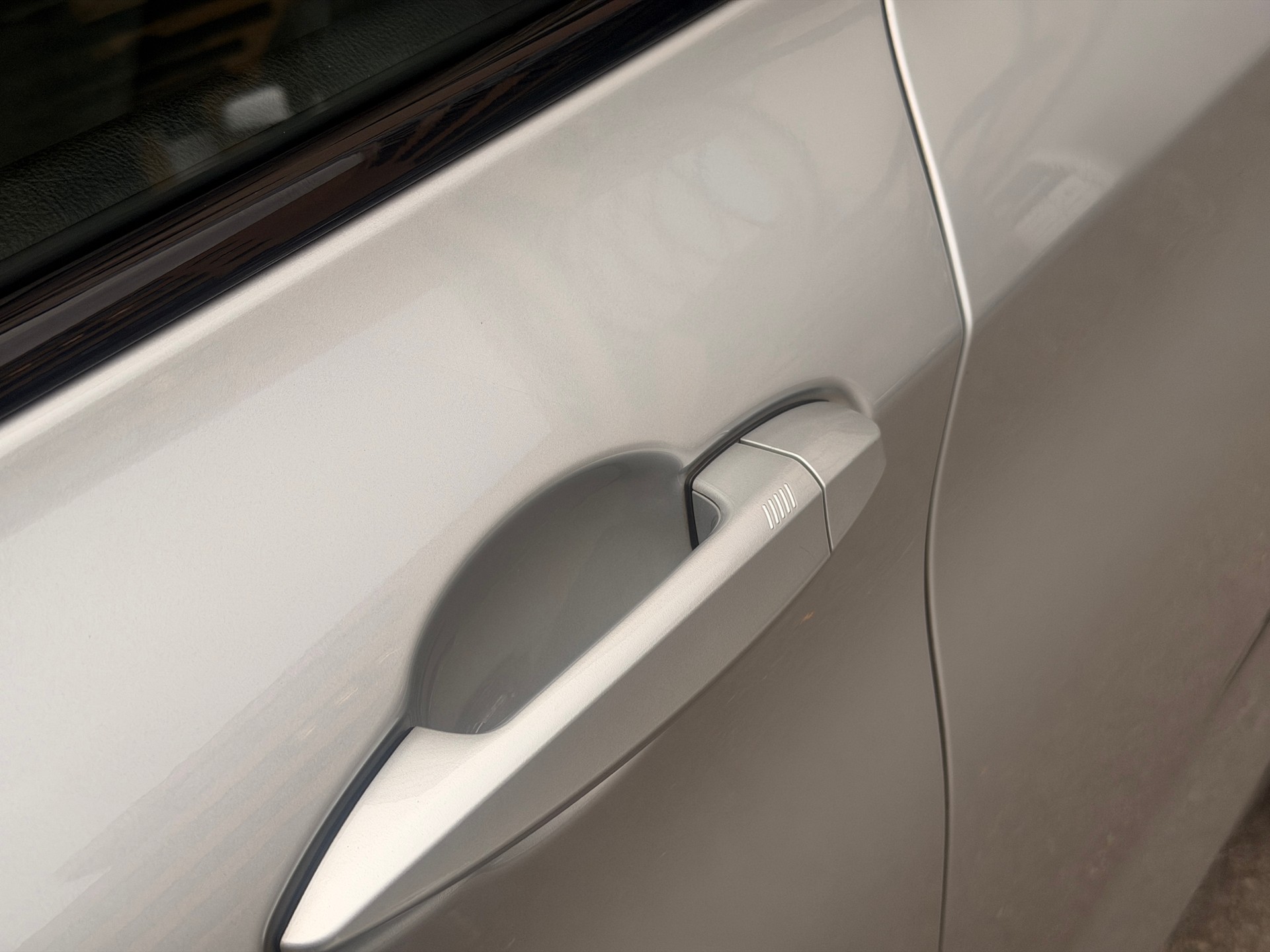 BMW 220d xDrive Gran Tourer Steptronic Luxury Line-image-8