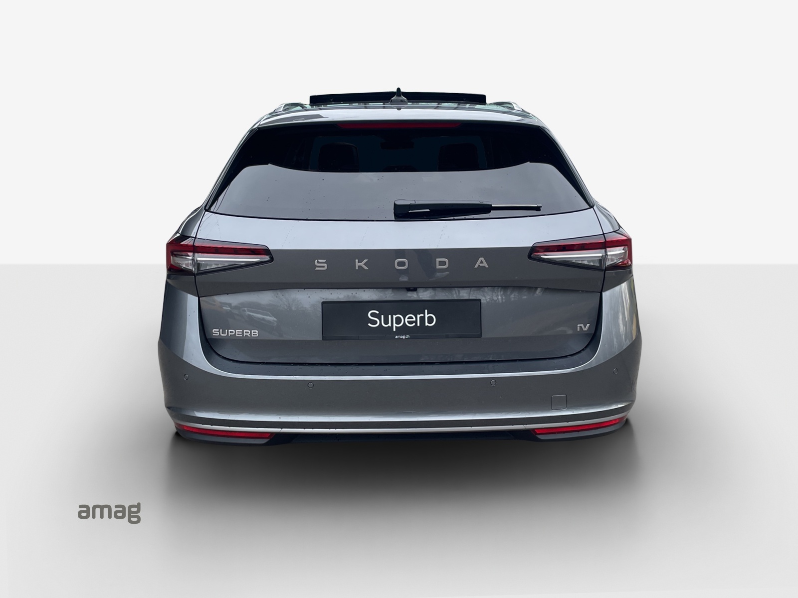 SKODA Superb Combi 1.5 TSI PHEV L&K DSG-image-3