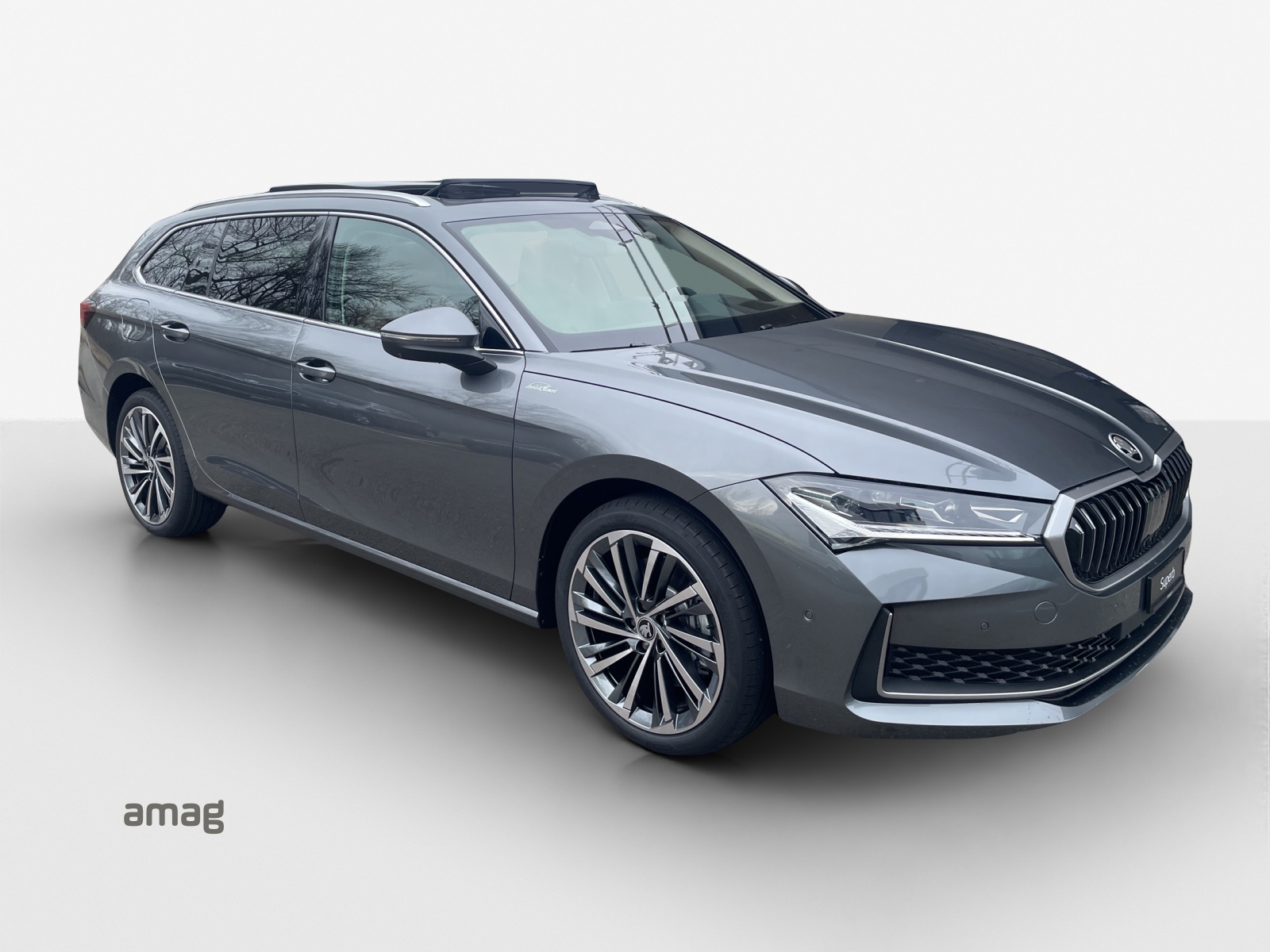 SKODA Superb Combi 1.5 TSI PHEV L&K DSG-image-5