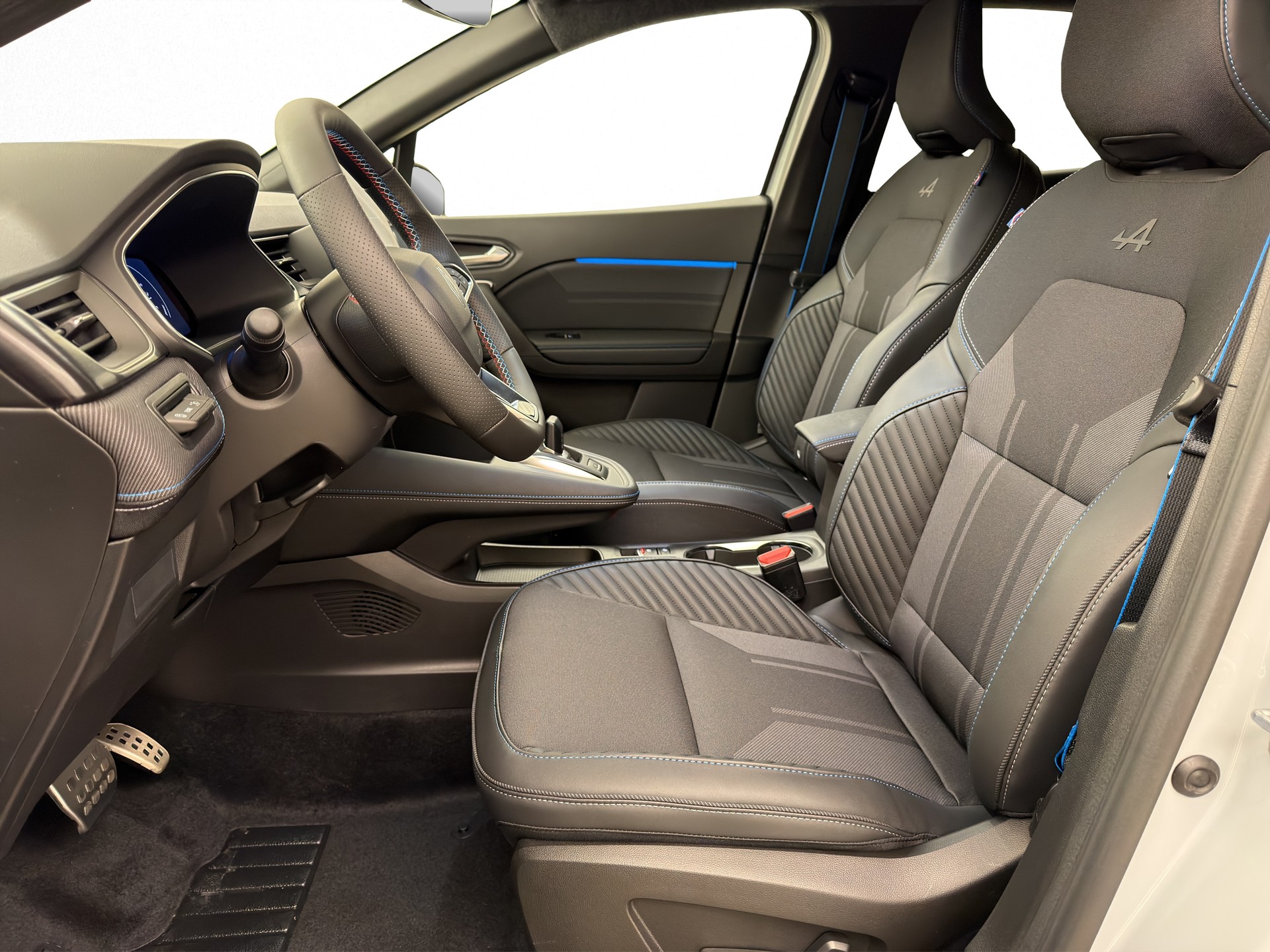 RENAULT Captur 1.8 E-Tech esprit Alpine-image-2