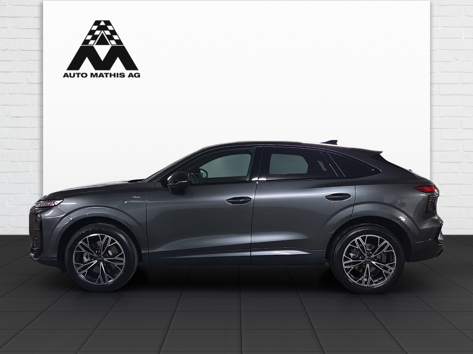 AUDI Q3 Sportback TFSI quattro 150 kW S tronic-showroom-element-2