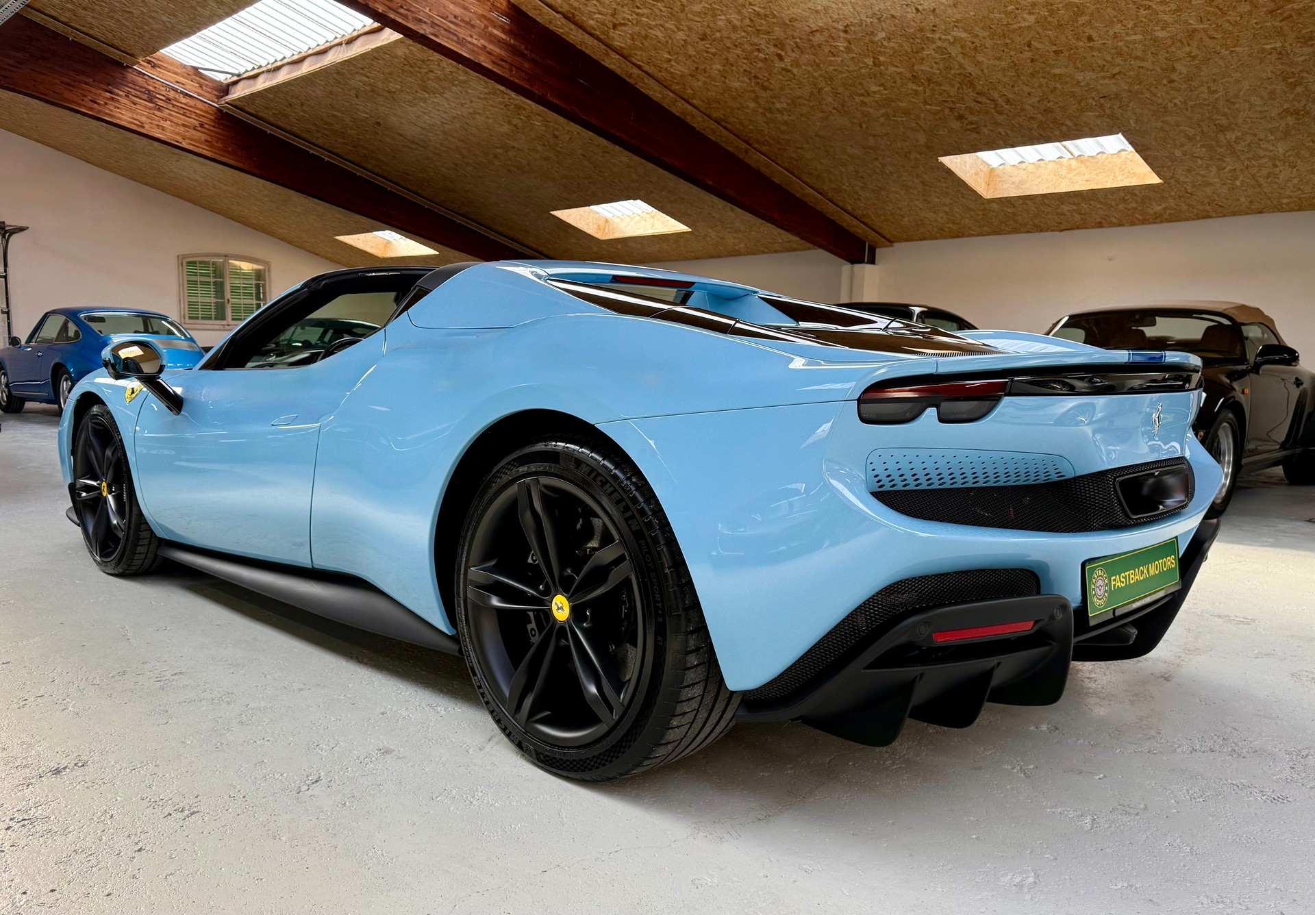 FERRARI 296 GTS-image-3