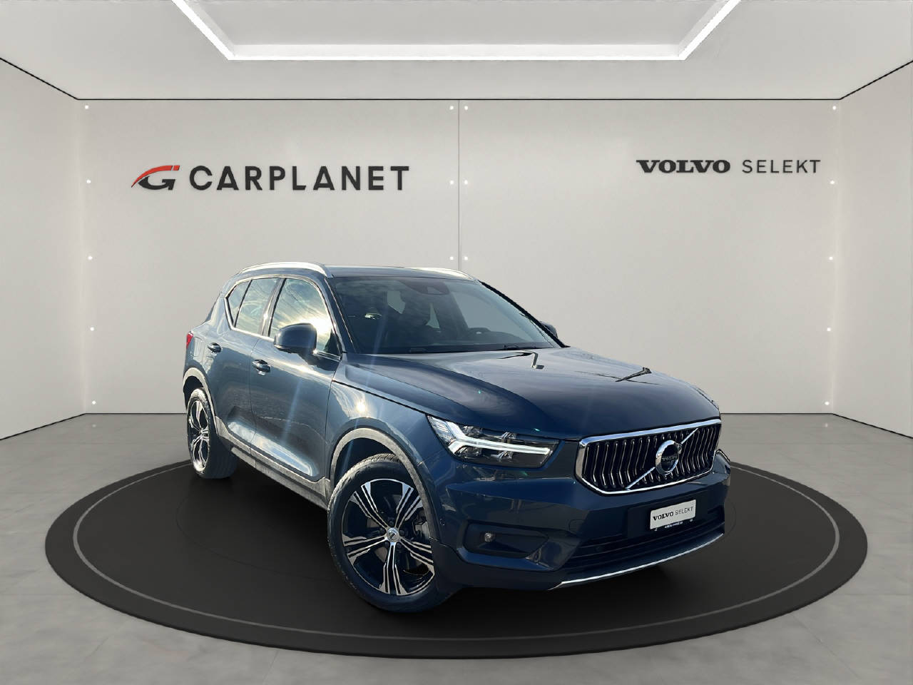 VOLVO XC40 1.5 T5 PiH Inscription-image-5