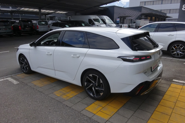 PEUGEOT 308SW 1.5BHDI A.Pack EAT8-image-3