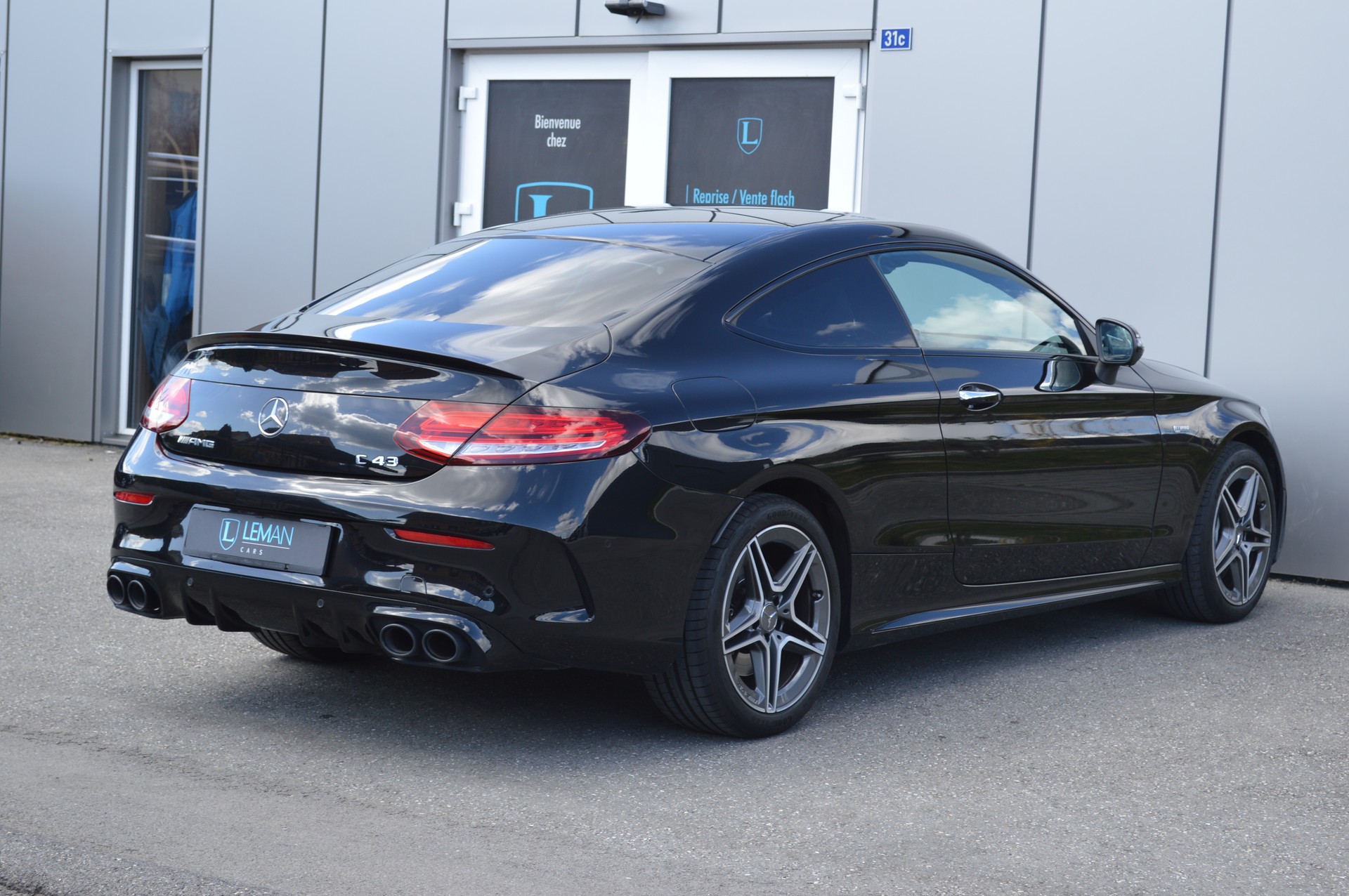 MERCEDES-BENZ C 43 AMG 4Matic 9G-tronic-image-4
