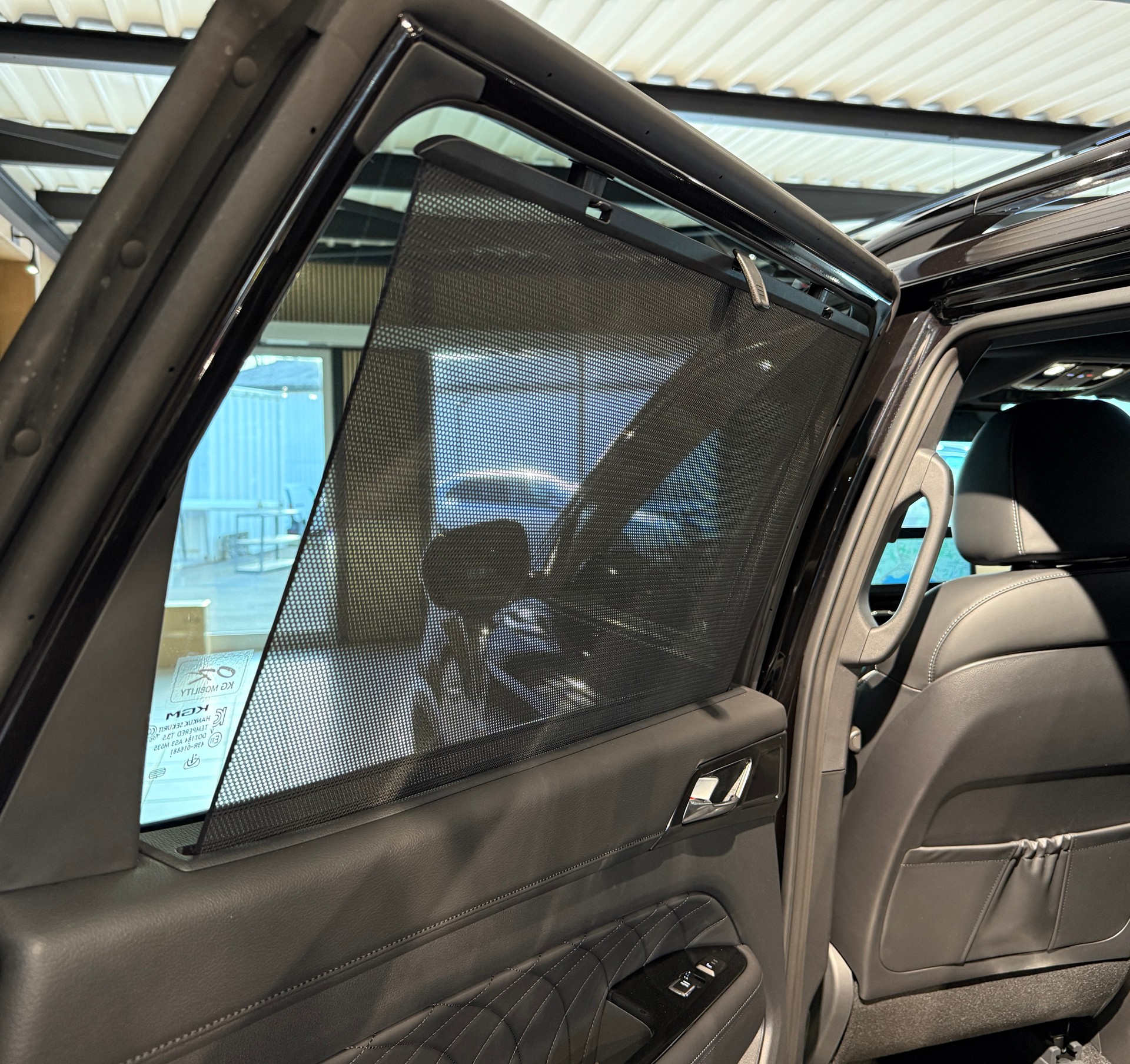 KGM-SsangYong Rexton 2.2 CRDi 7 Pl. Blackline 4WD AT-image-28