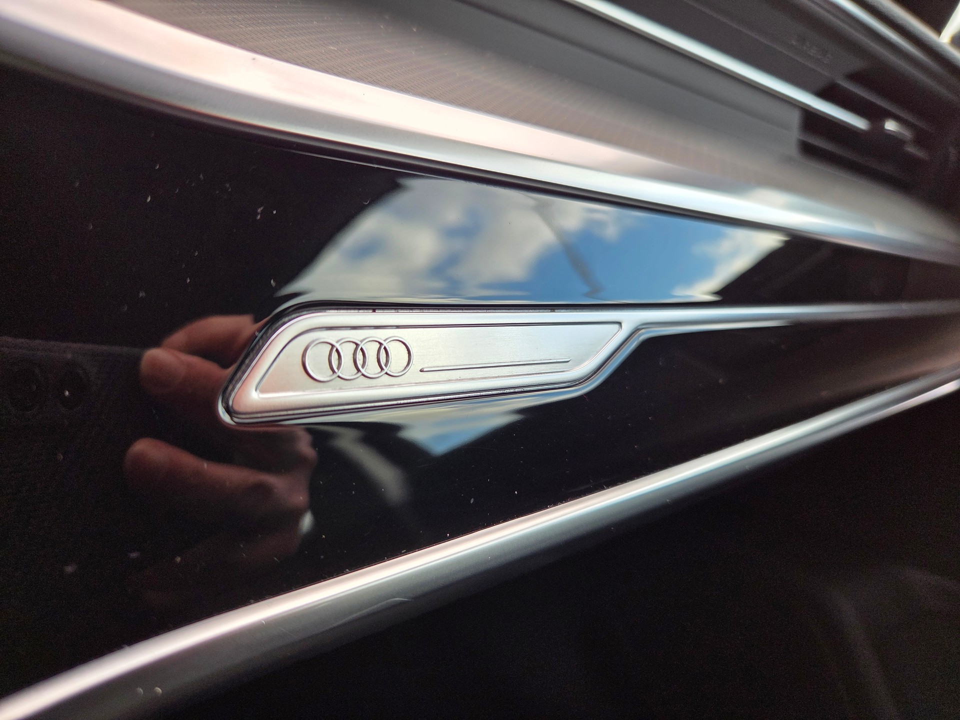 AUDI A6 Avant 40 TDI Sport S-tronic-image-20