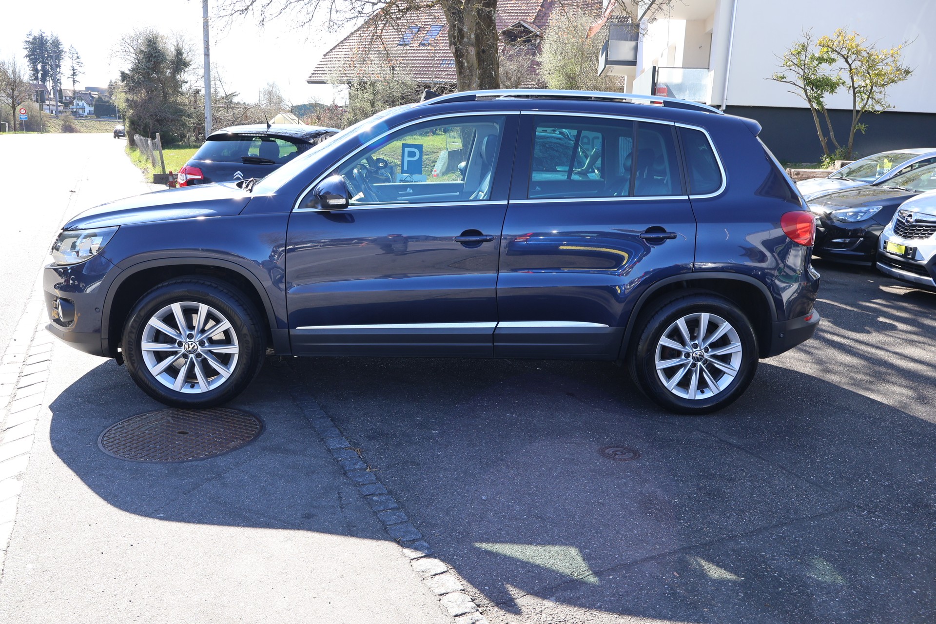 VW Tiguan 2.0 TSI Sport&Style 4Motion-image-4
