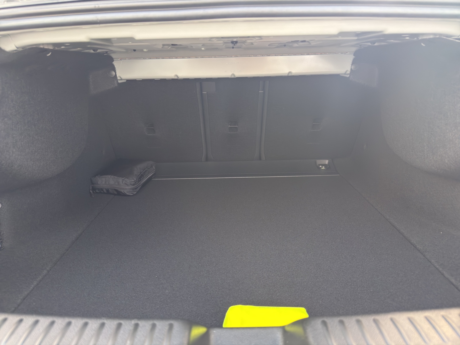 MERCEDES-BENZ CLA 220 8G-DCT 4Matic-image-14