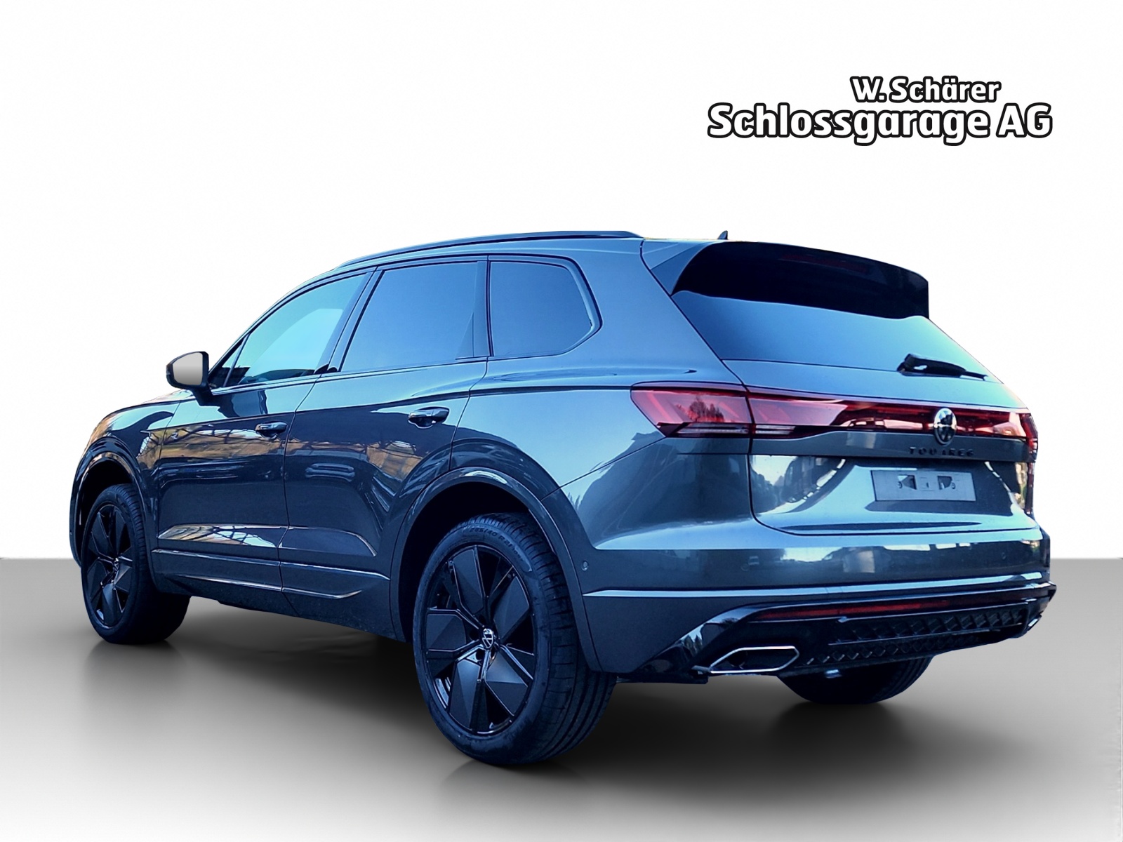 VW Touareg 3.0 TDI R-Line Final Edition Tiptronic-image-2