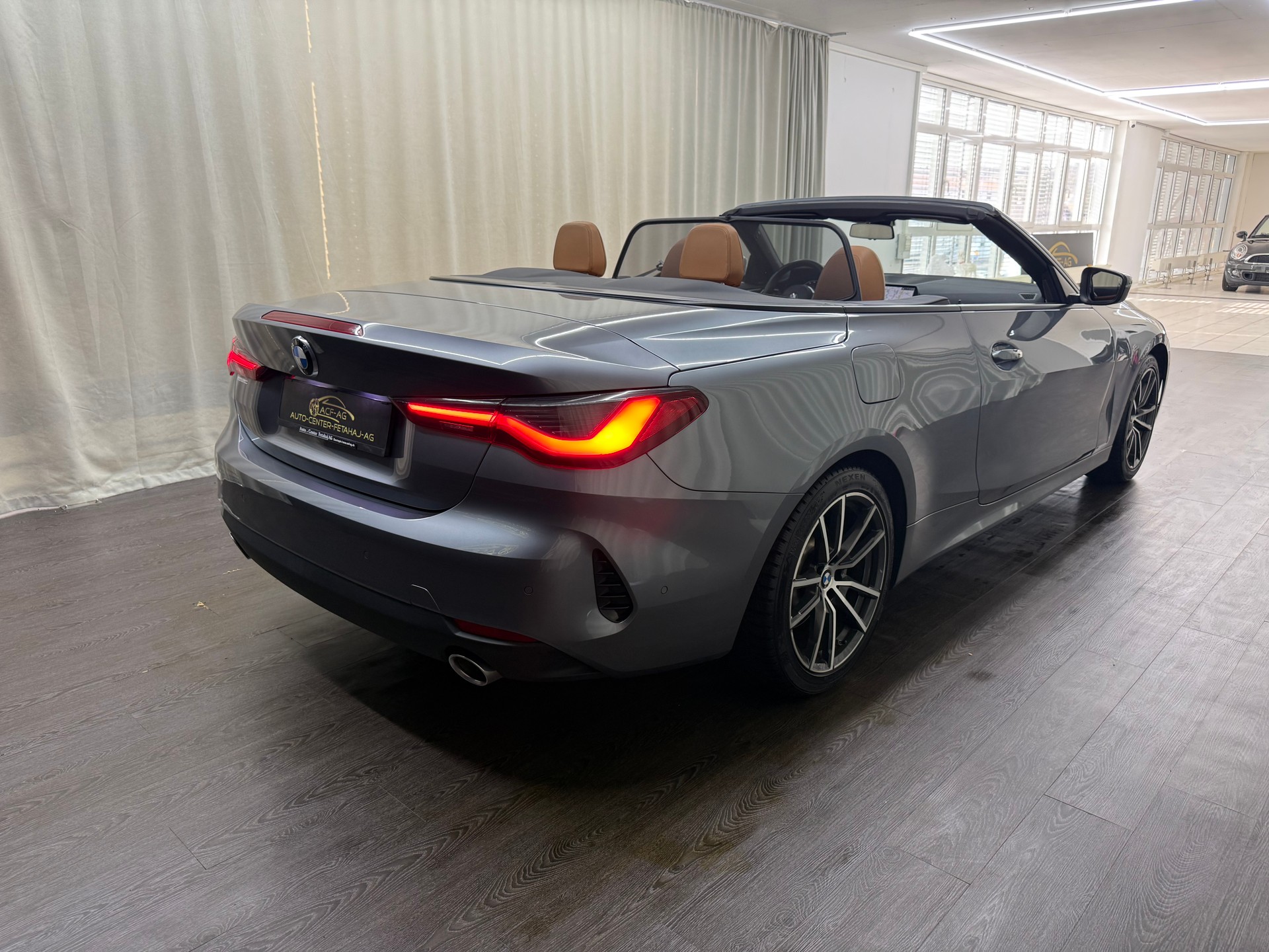 BMW 430i xDrive Cabriolet Steptronic-image-23