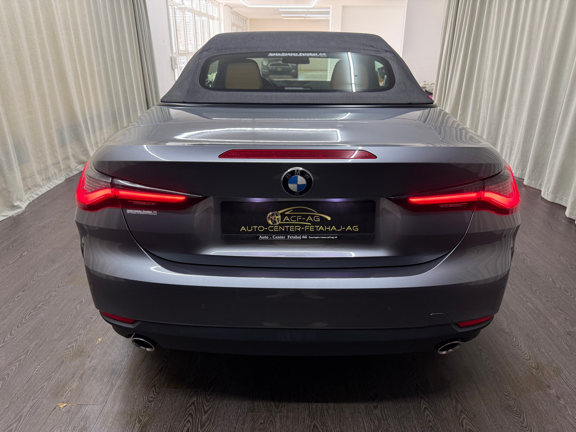 BMW 430i xDrive Cabriolet Steptronic-image-4