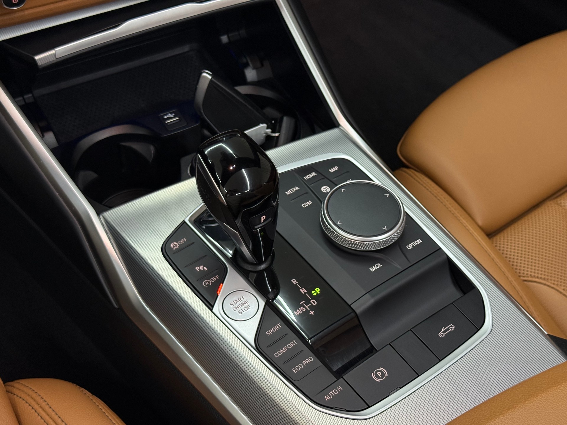 BMW 430i xDrive Cabriolet Steptronic-image-13