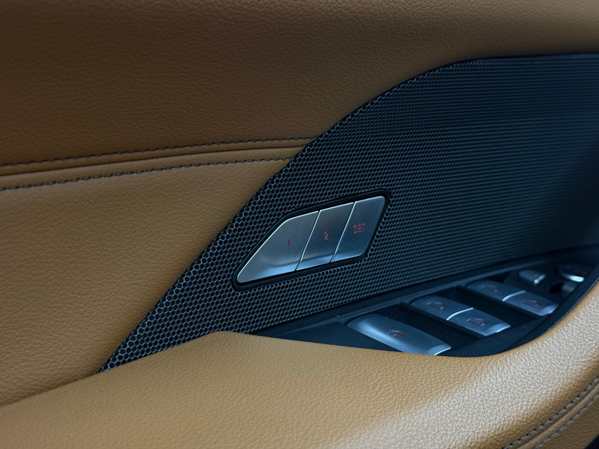 BMW 430i xDrive Cabriolet Steptronic-image-15