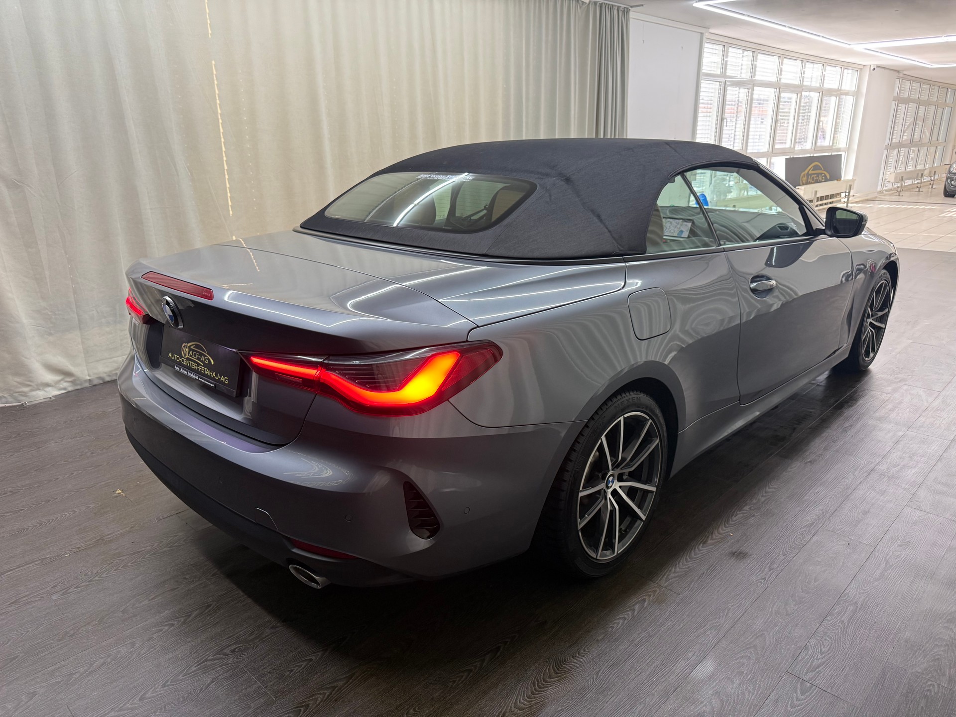 BMW 430i xDrive Cabriolet Steptronic-image-3