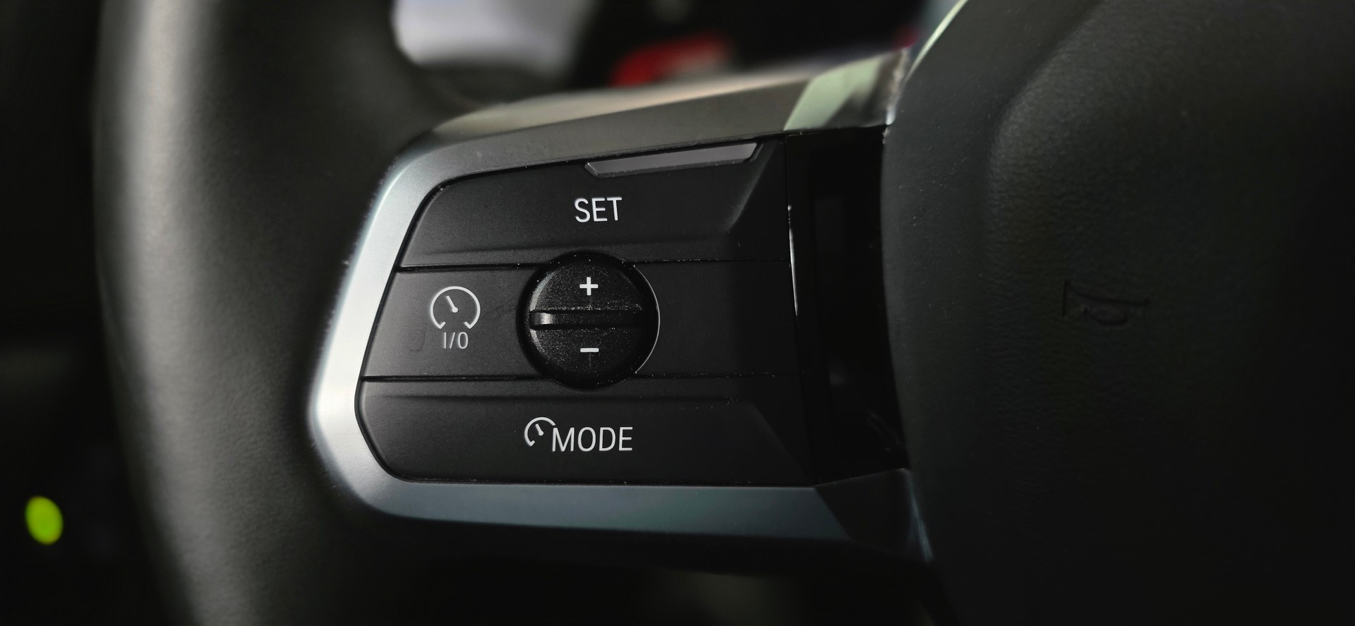 BMW 120d M Sport Steptronic *Harman/Kardon*ACC*360°Kamera*CarPlay/AndroidAuto*HeadUpDisplay*Panoramadach*-image-15
