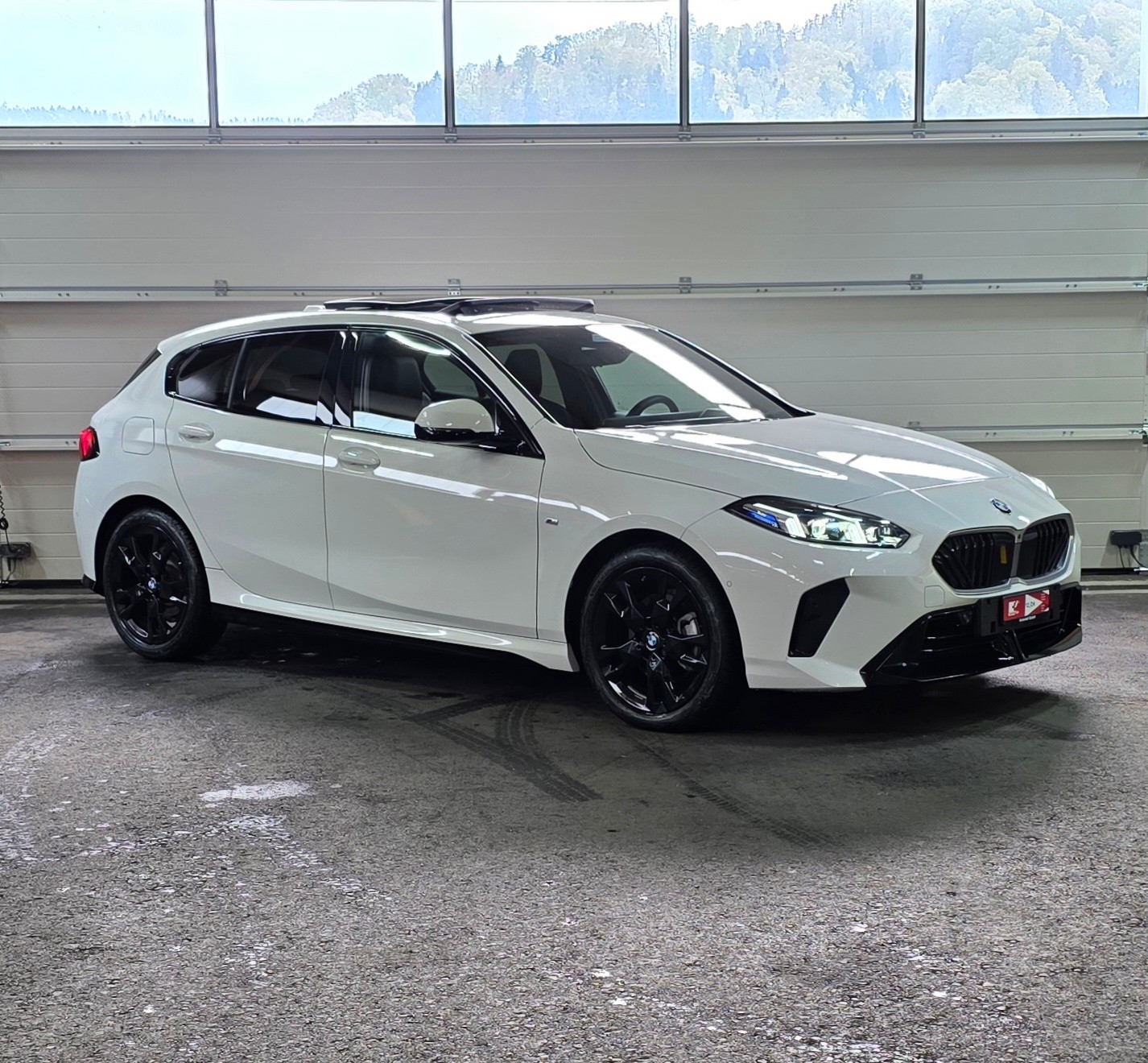 BMW 120d M Sport Steptronic *Harman/Kardon*ACC*360°Kamera*CarPlay/AndroidAuto*HeadUpDisplay*Panoramadach*-image-6
