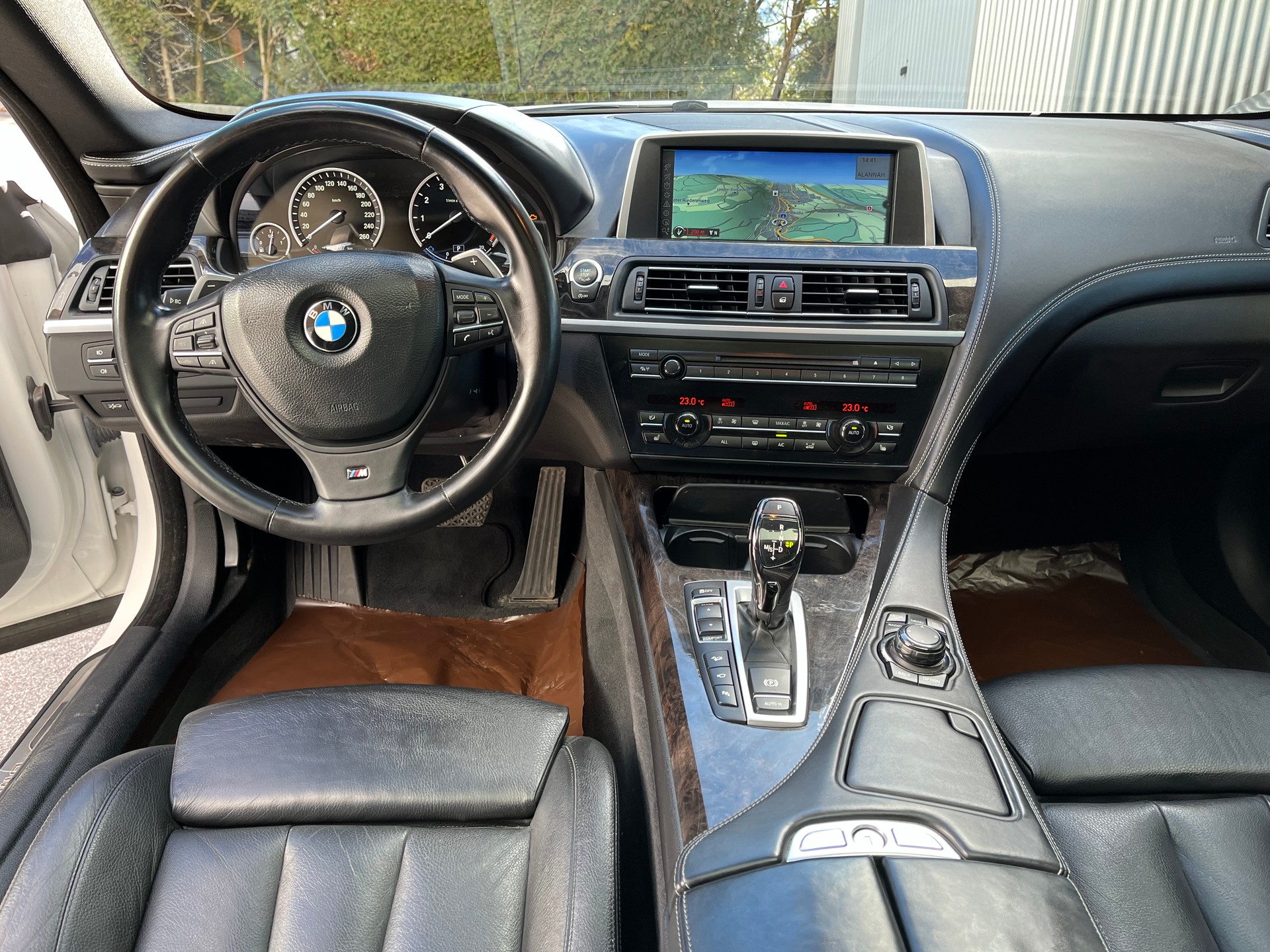 BMW 650i Gran Coupé xDrive Top gepflegt-image-5