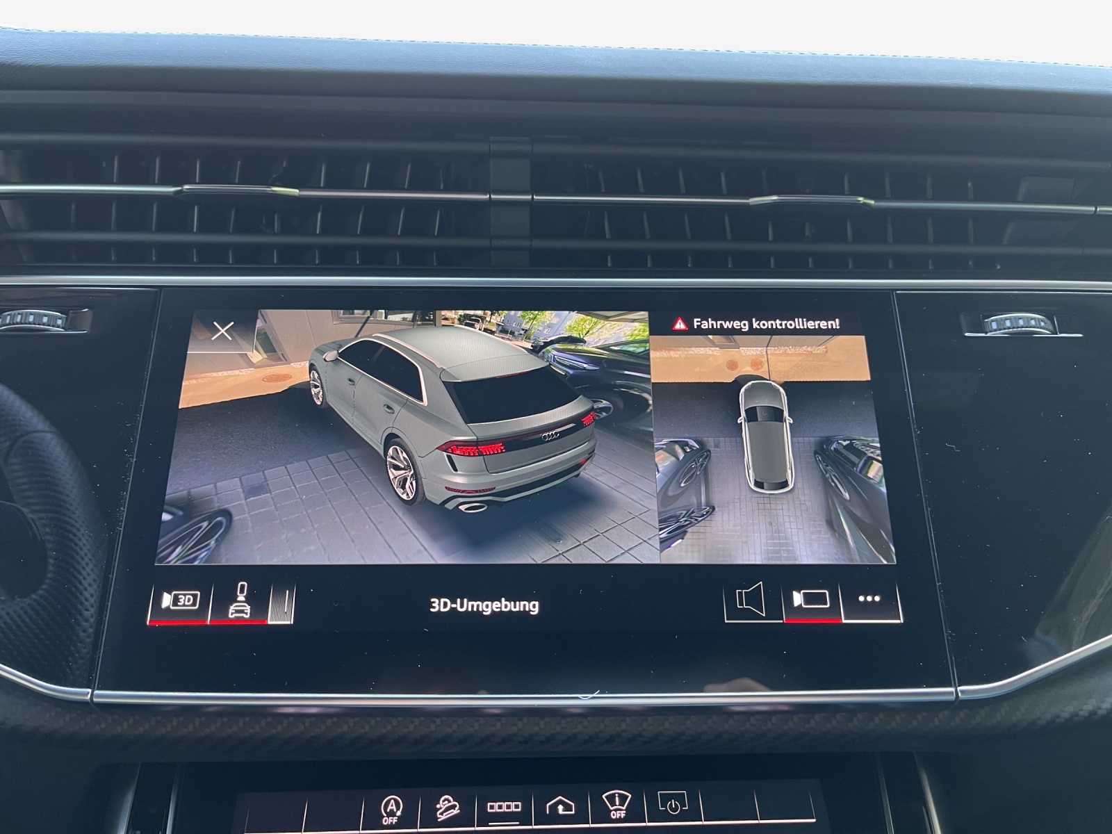 AUDI RSQ8 quattro tiptronic-image-15