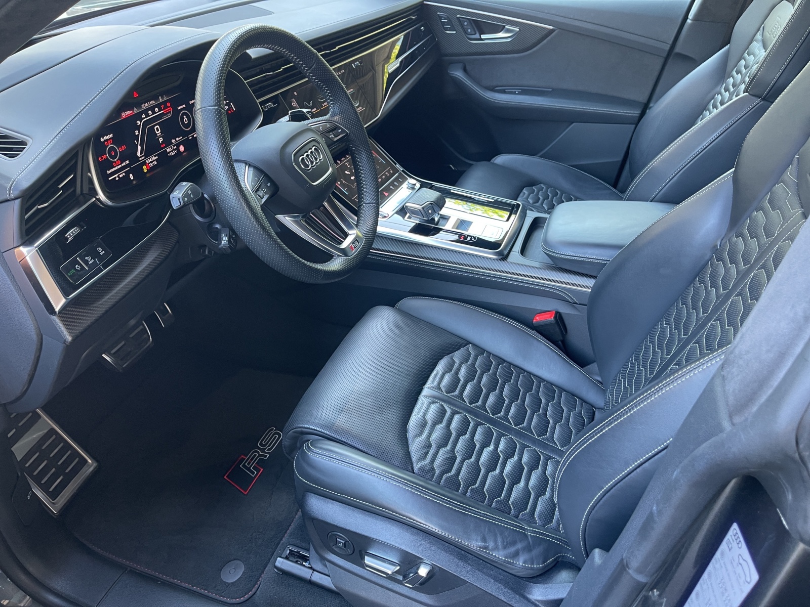 AUDI RSQ8 quattro tiptronic-image-7
