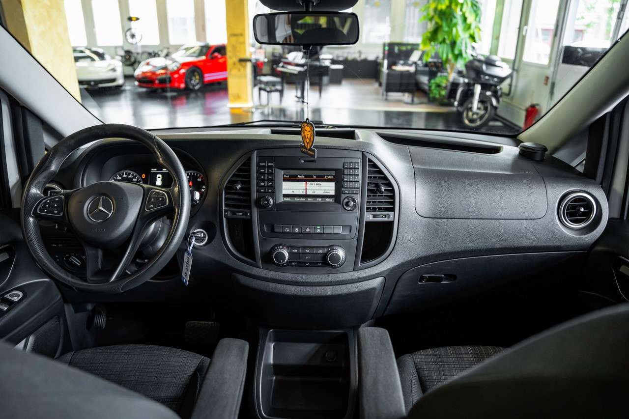 MERCEDES-BENZ Vito 114 BlueTec Tourer Base EL 4Matic 7G-Tronic-image-12