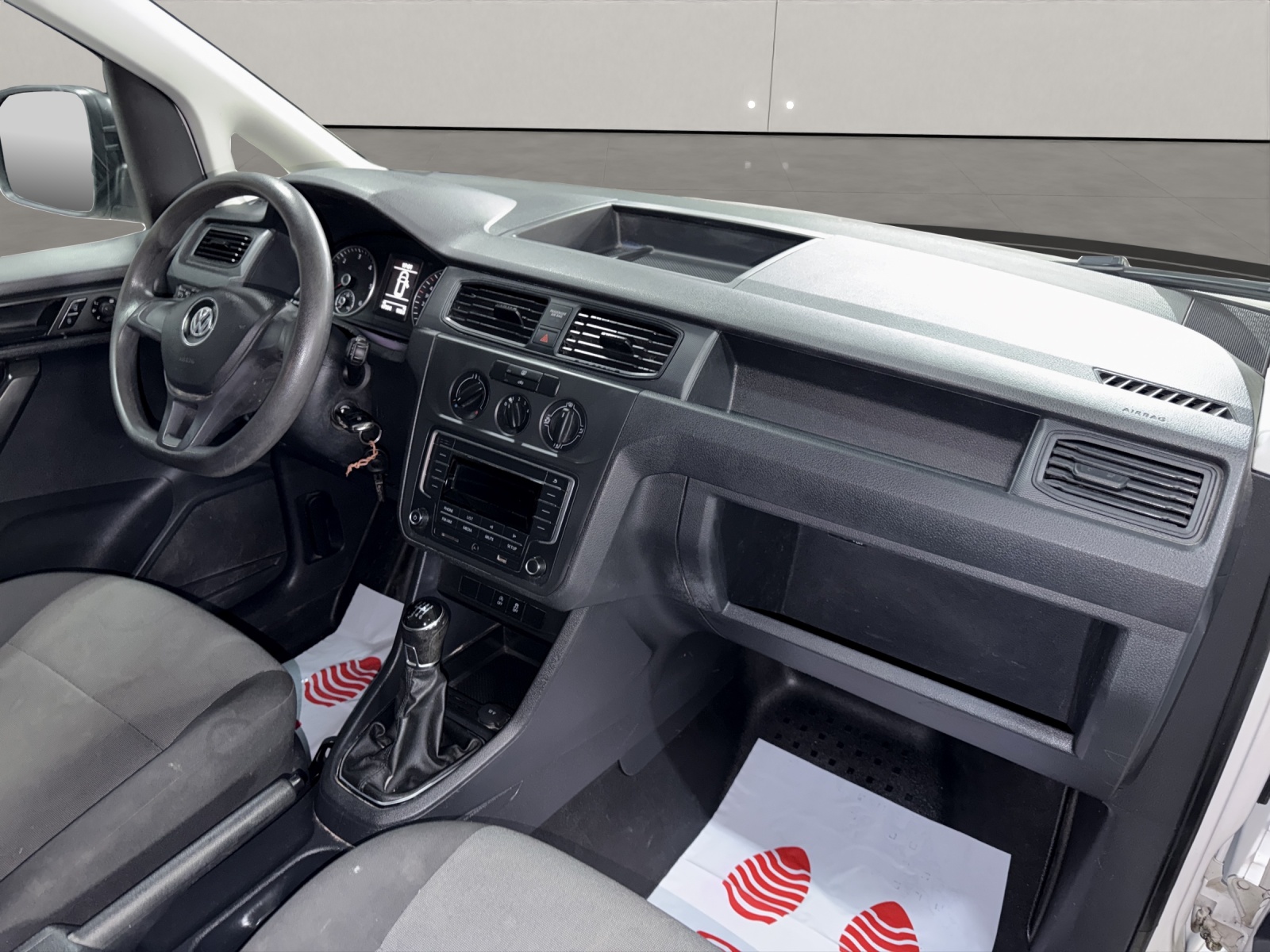VW Caddy 2.0TDI 4Motion BMT ( Mit Regal / Dachträger )-image-9