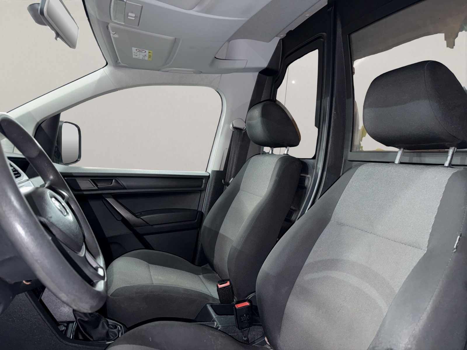 VW Caddy 2.0TDI 4Motion BMT ( Mit Regal / Dachträger )-image-8